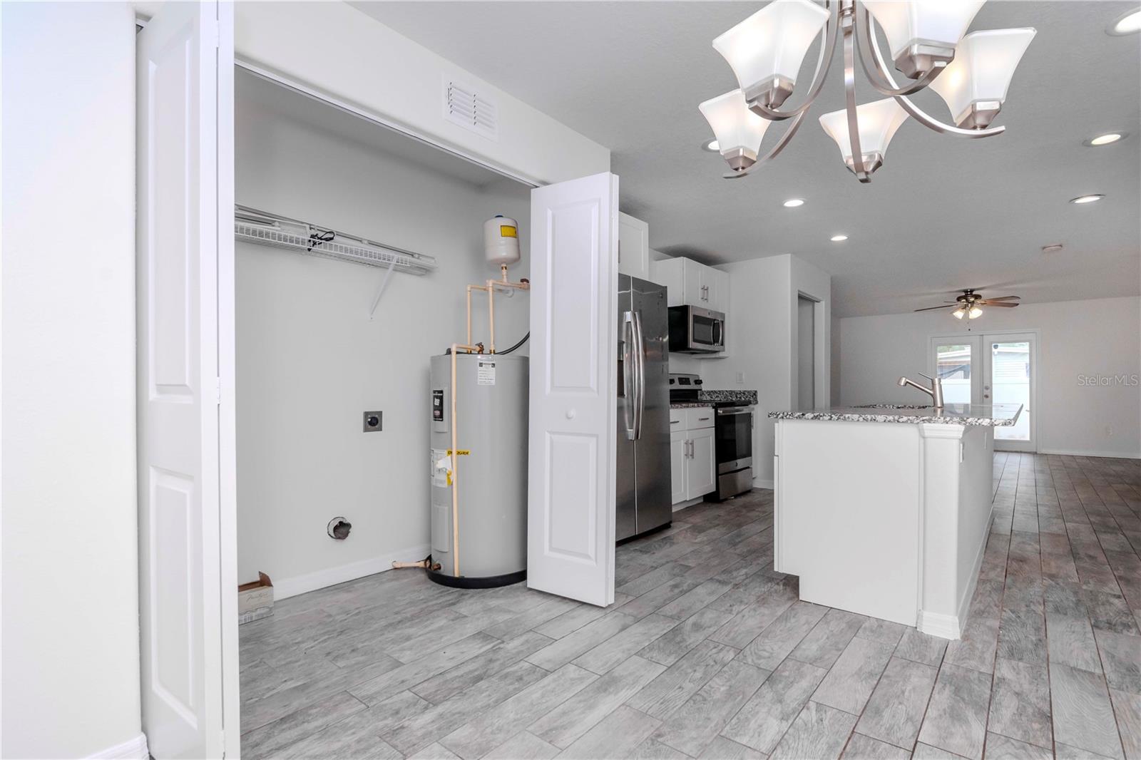 TREASURE PARK - Residential Lease