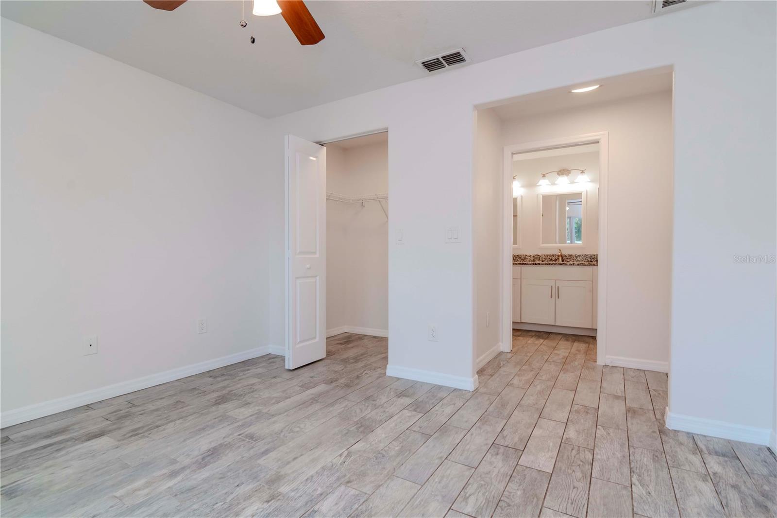 TREASURE PARK - Residential Lease