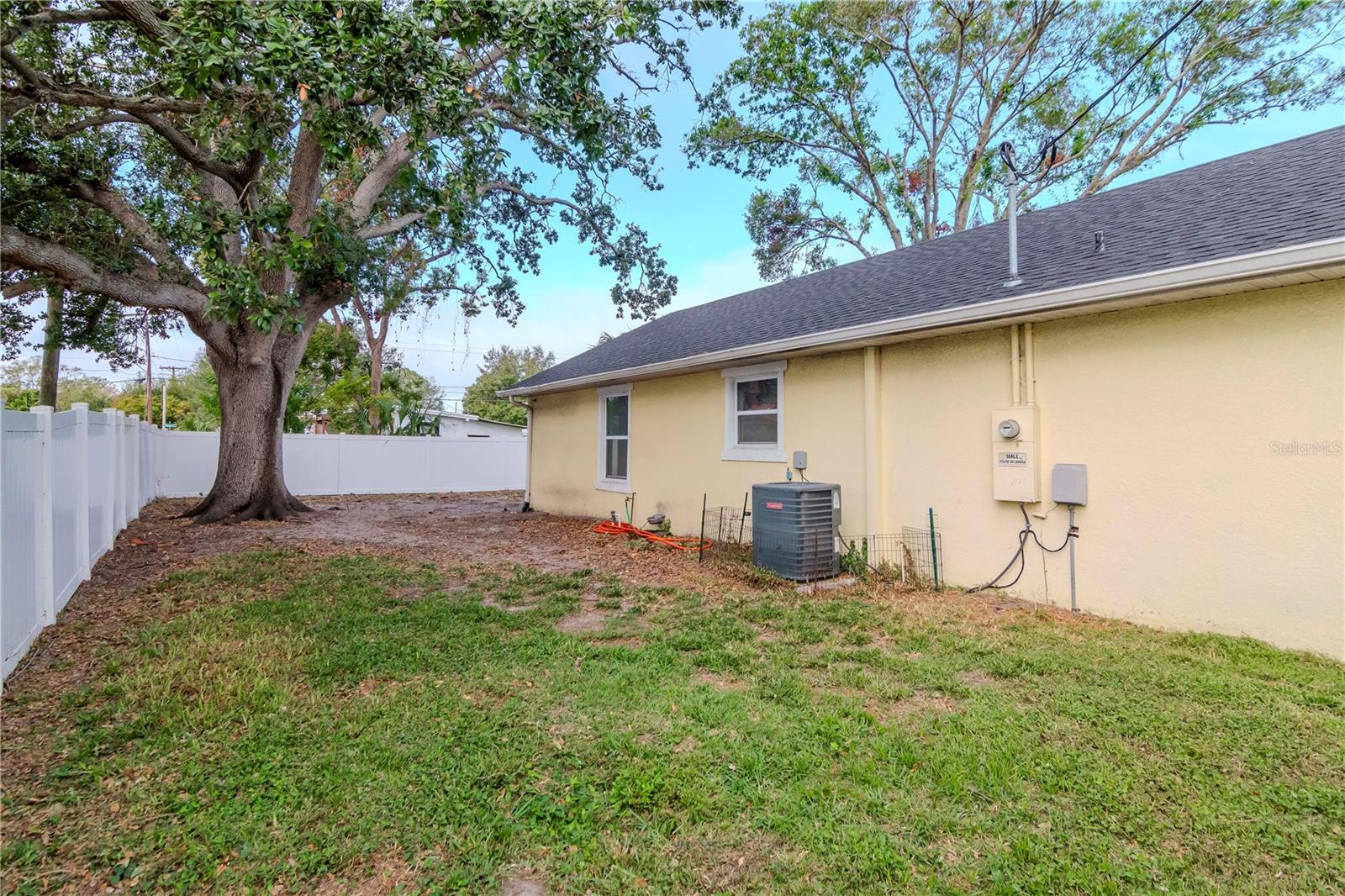 TREASURE PARK - Residential Lease