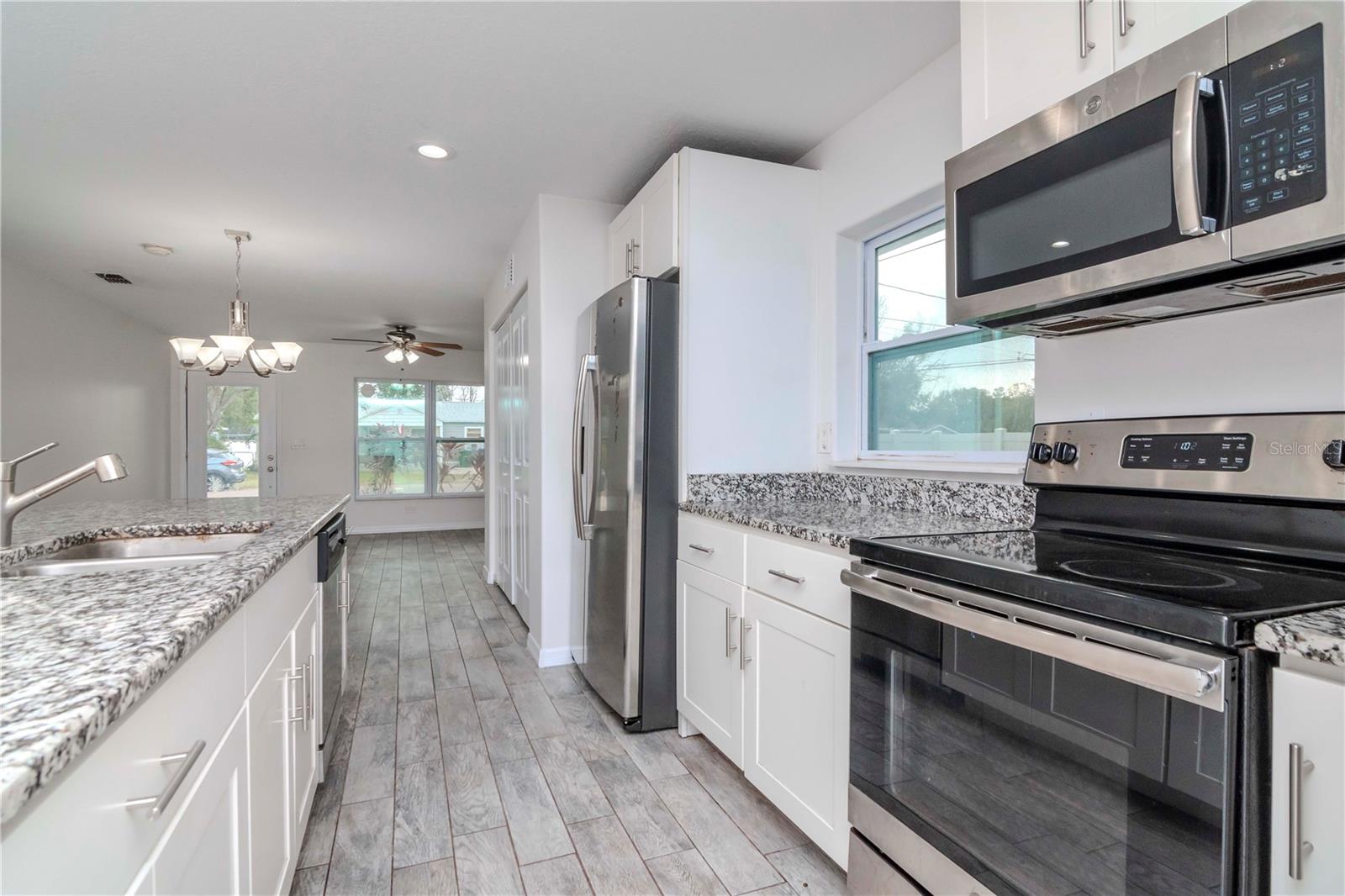 TREASURE PARK - Residential Lease