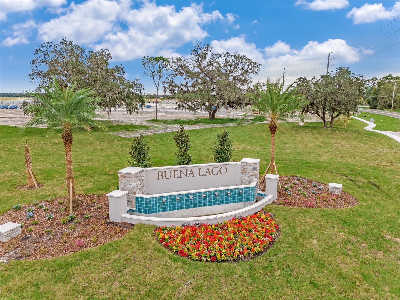 BUENA LAGO - Residential