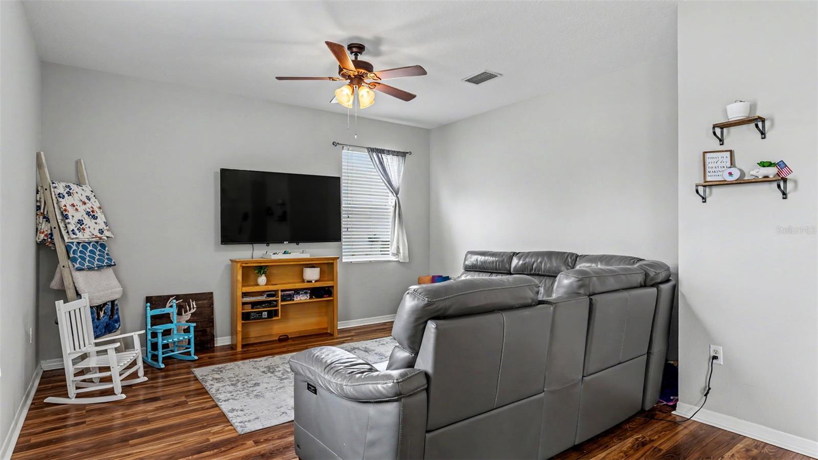 WHISPERING WOODS PH 1 - Residential