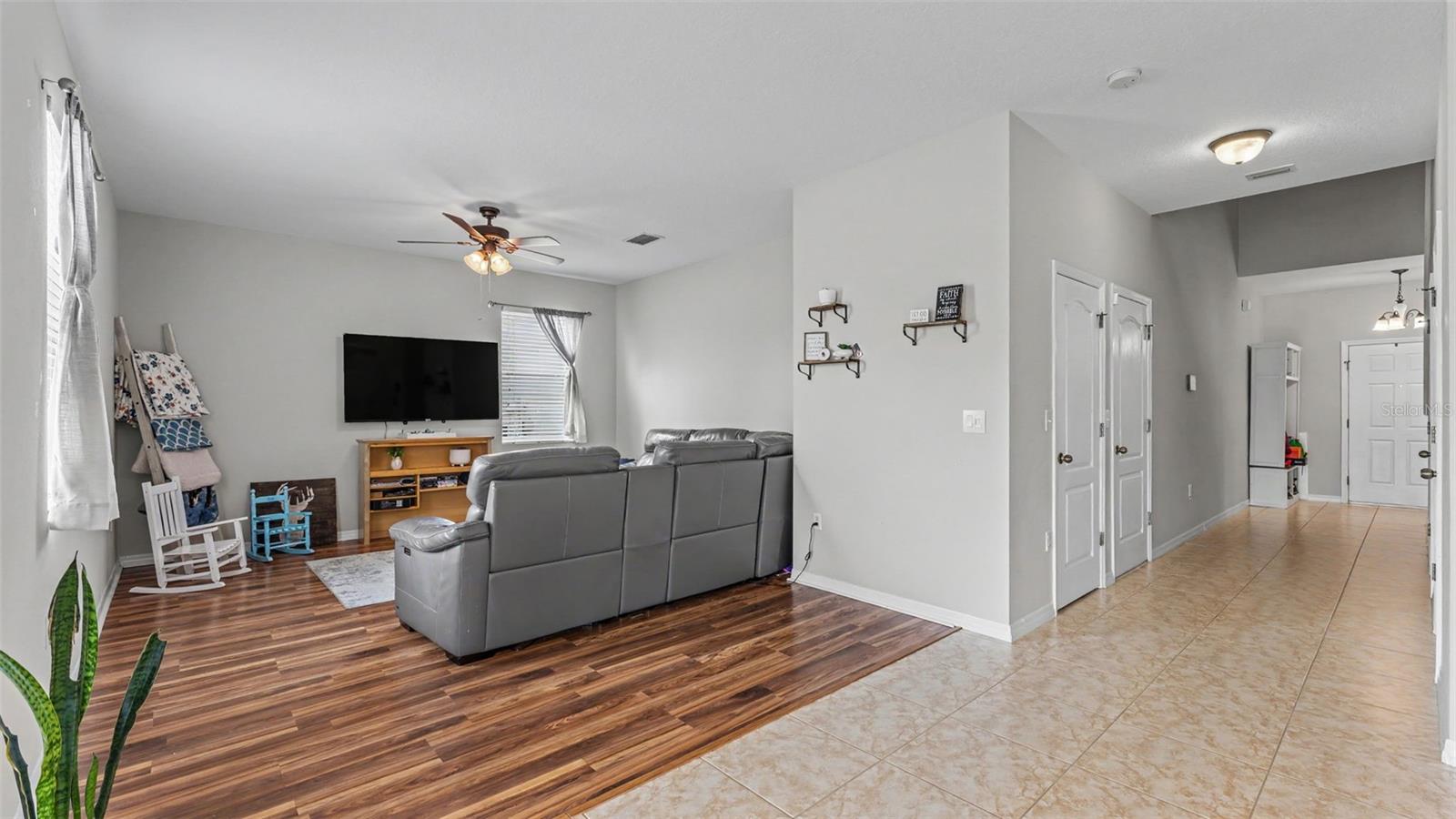 WHISPERING WOODS PH 1 - Residential