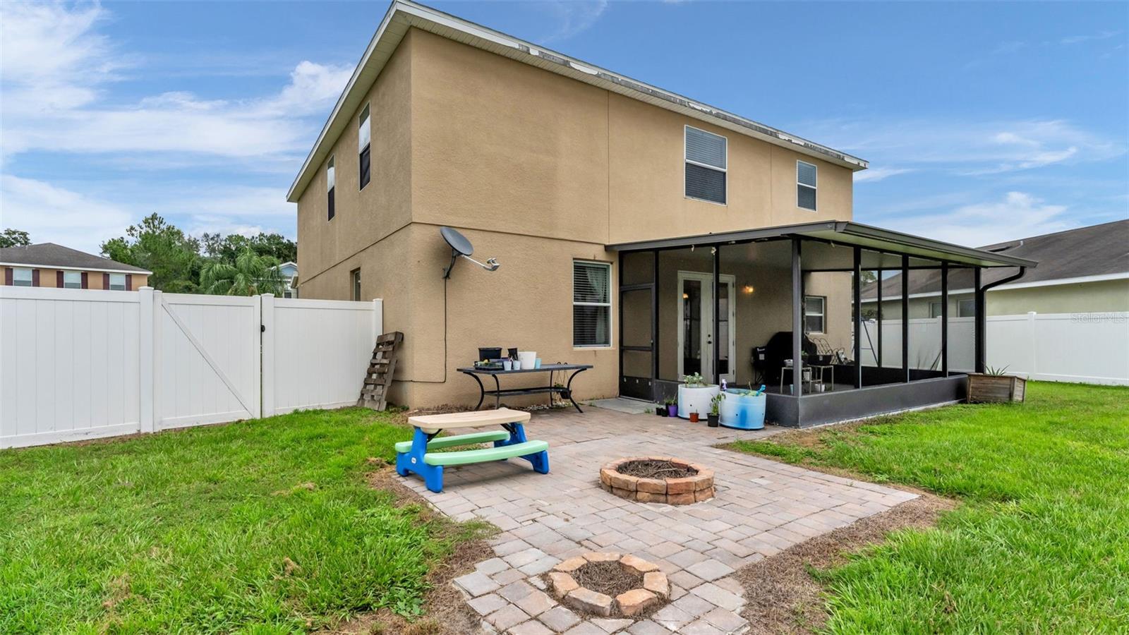 WHISPERING WOODS PH 1 - Residential