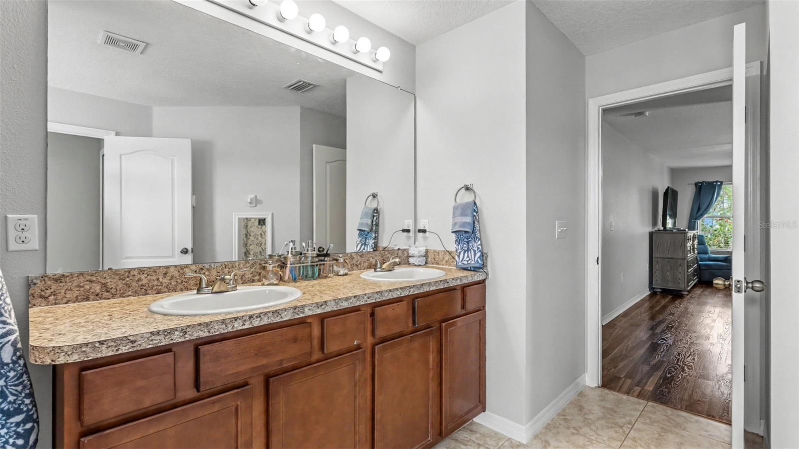 WHISPERING WOODS PH 1 - Residential