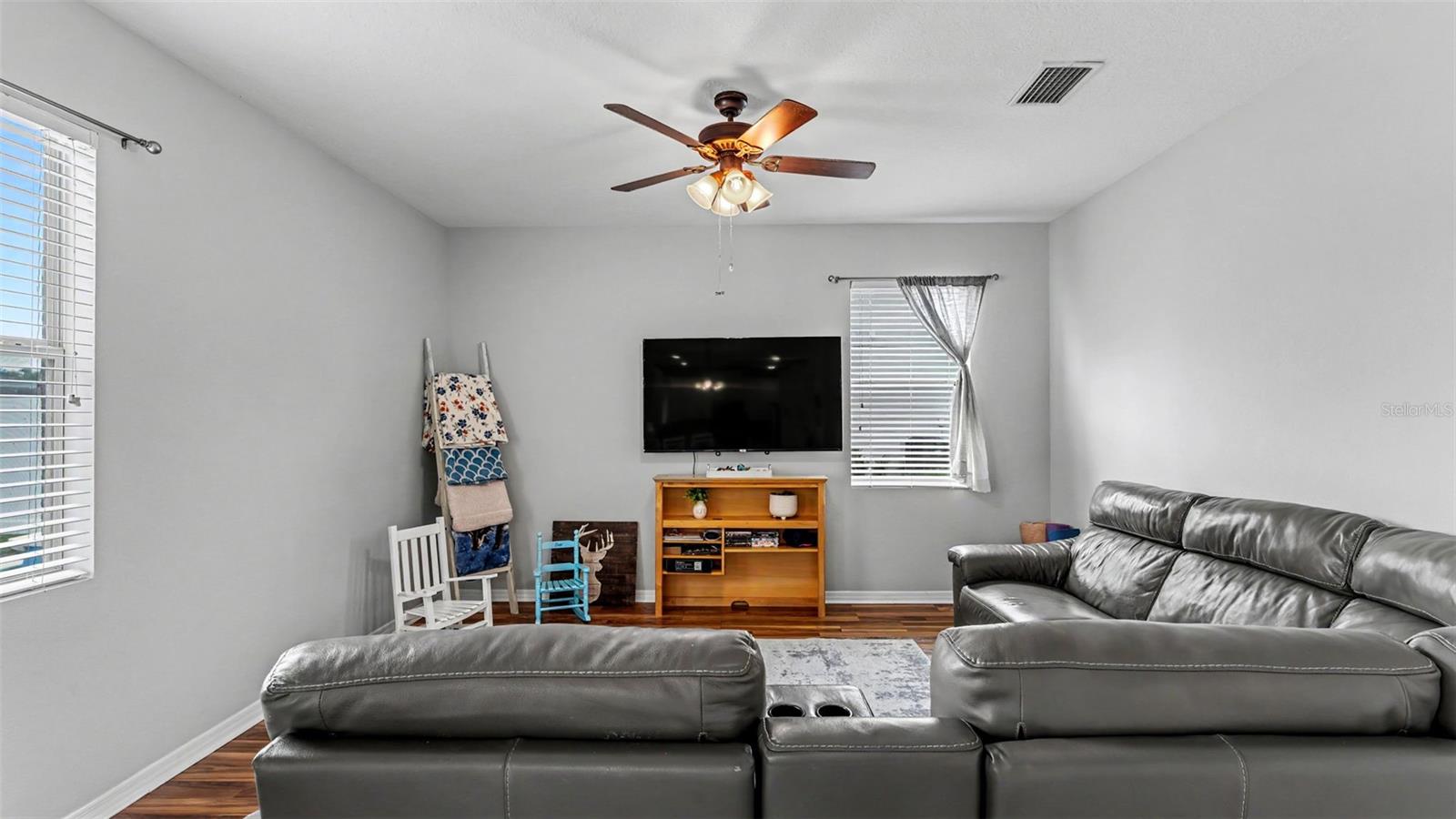 WHISPERING WOODS PH 1 - Residential