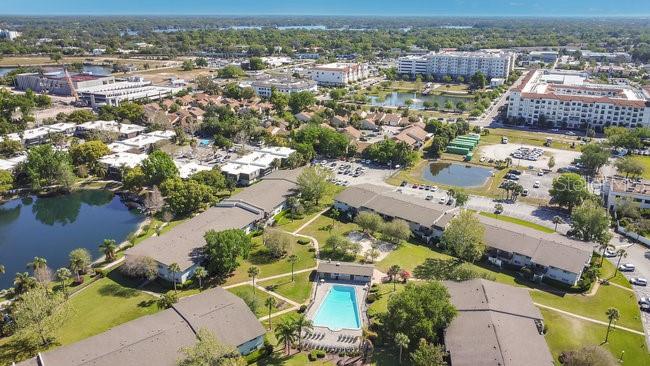 WATERFALL COVE OF WINTER PARK - Residential