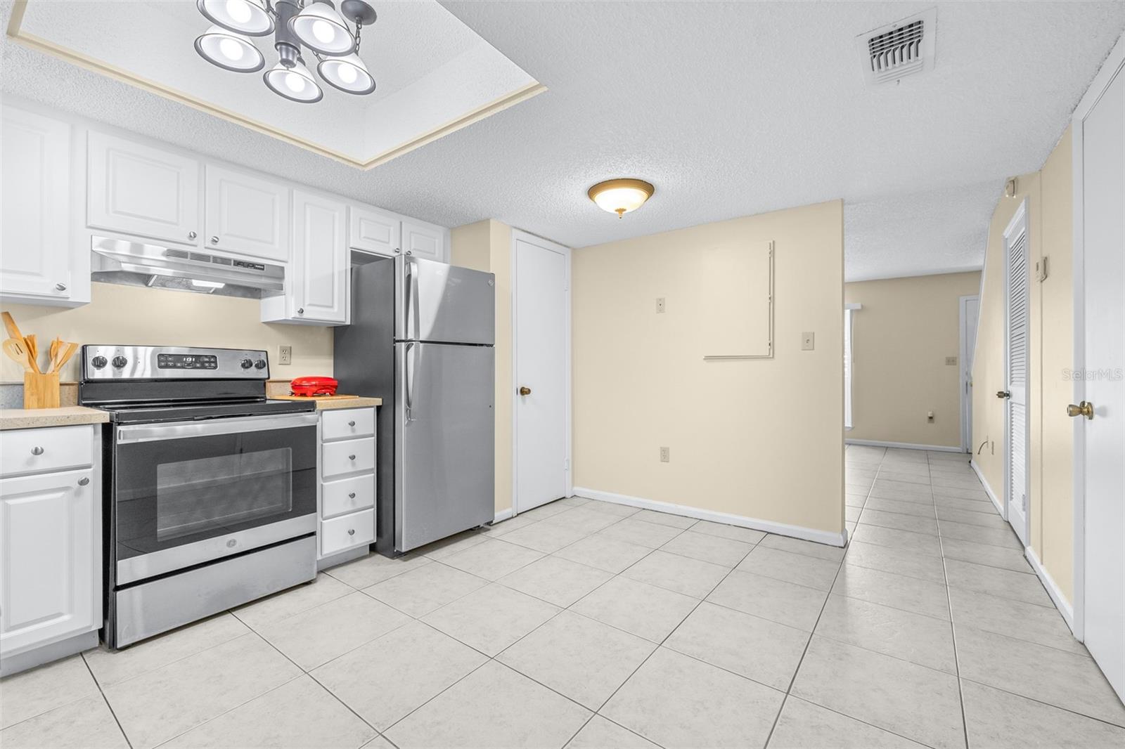 COUNTRY RIDGE ADD - Residential