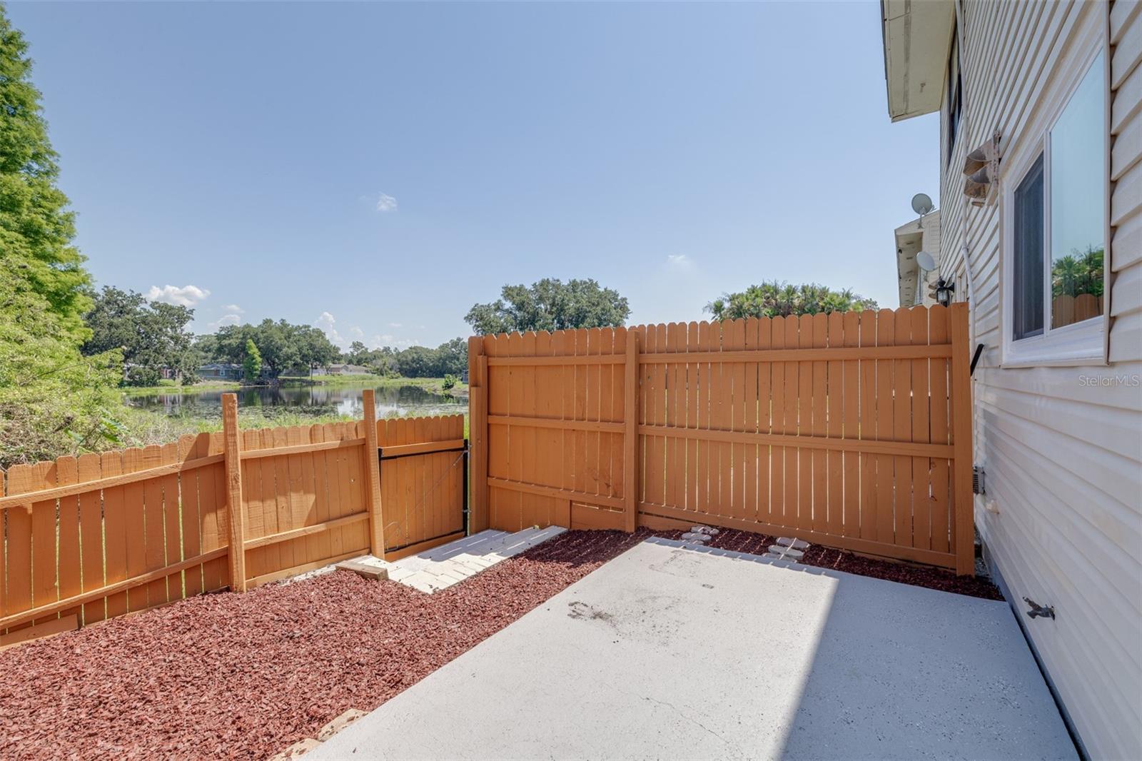 COUNTRY RIDGE ADD - Residential