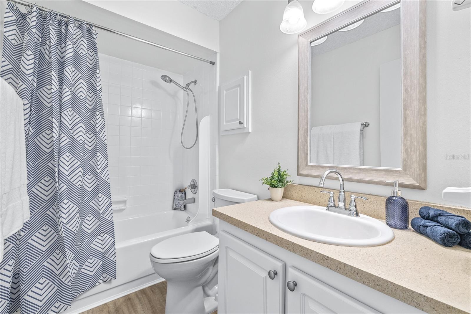 COUNTRY RIDGE ADD - Residential