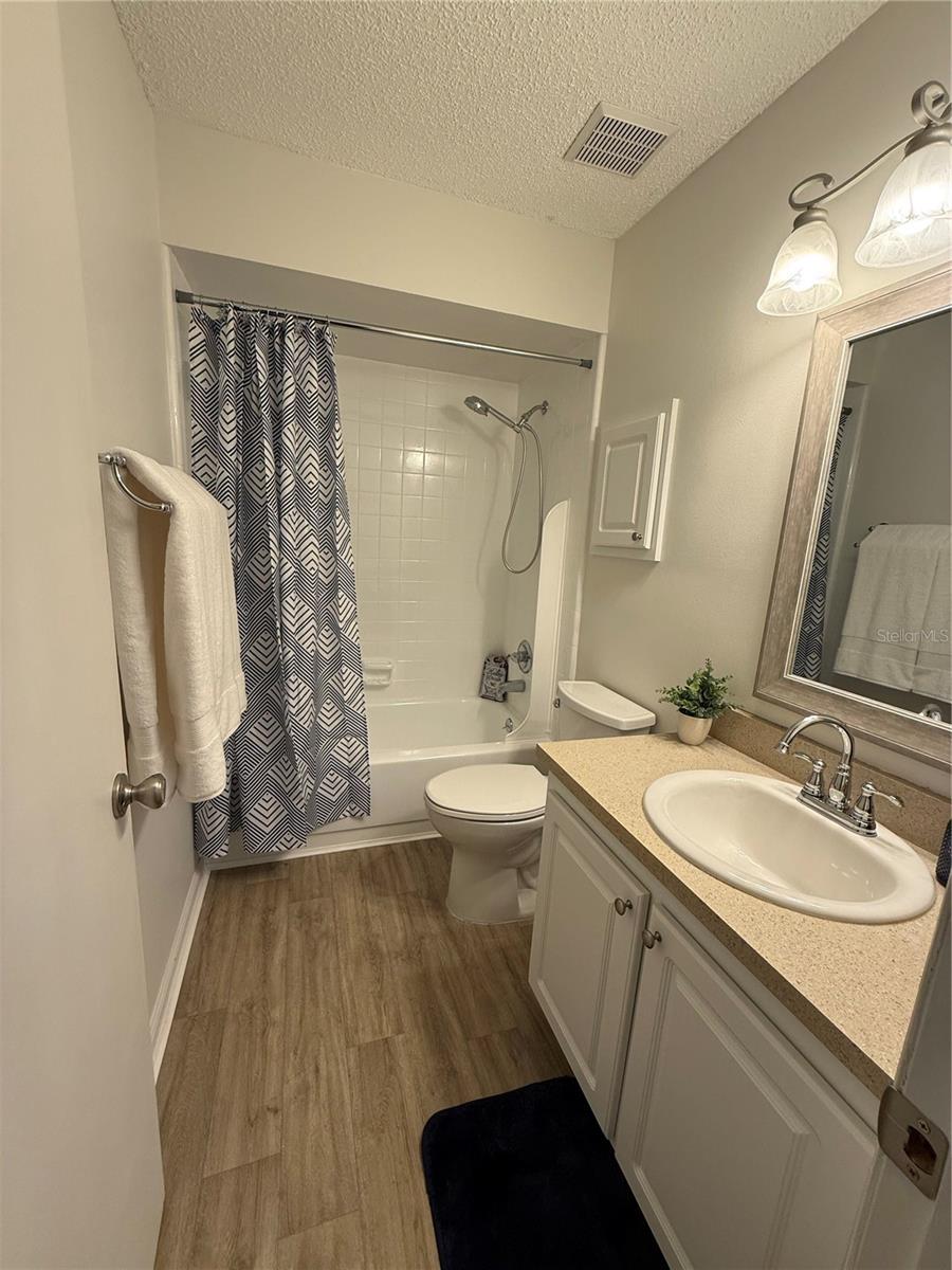 COUNTRY RIDGE ADD - Residential