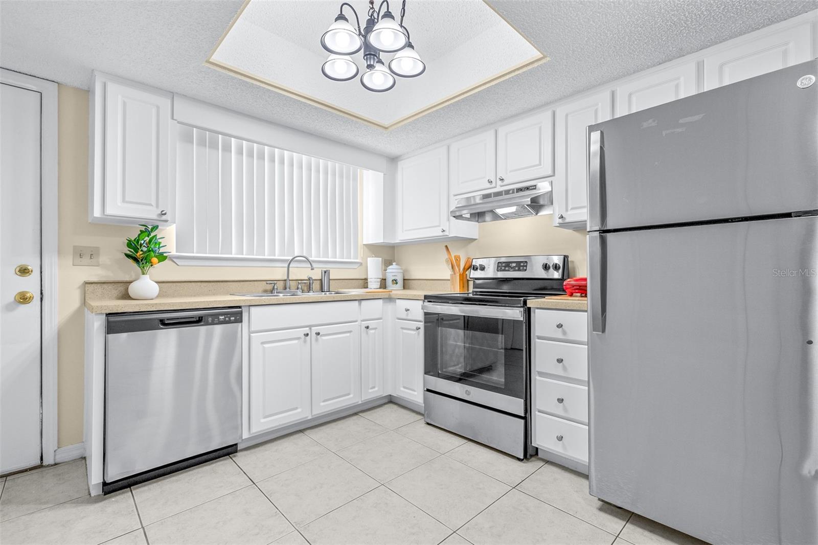 COUNTRY RIDGE ADD - Residential