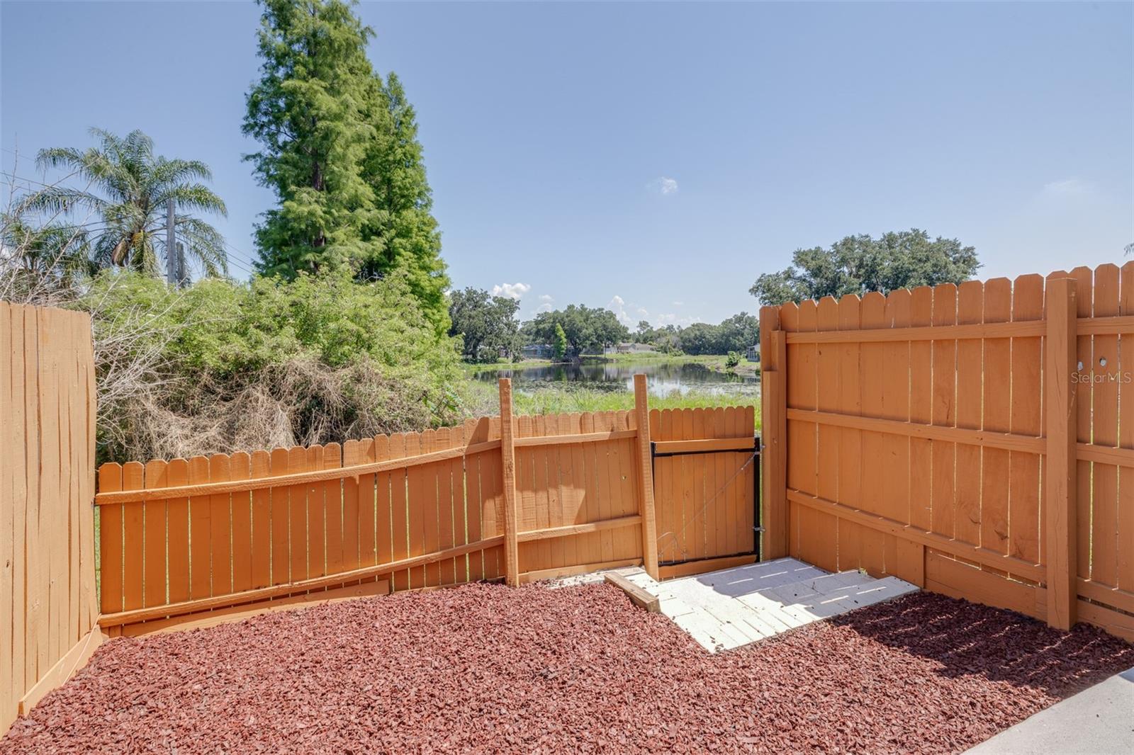 COUNTRY RIDGE ADD - Residential