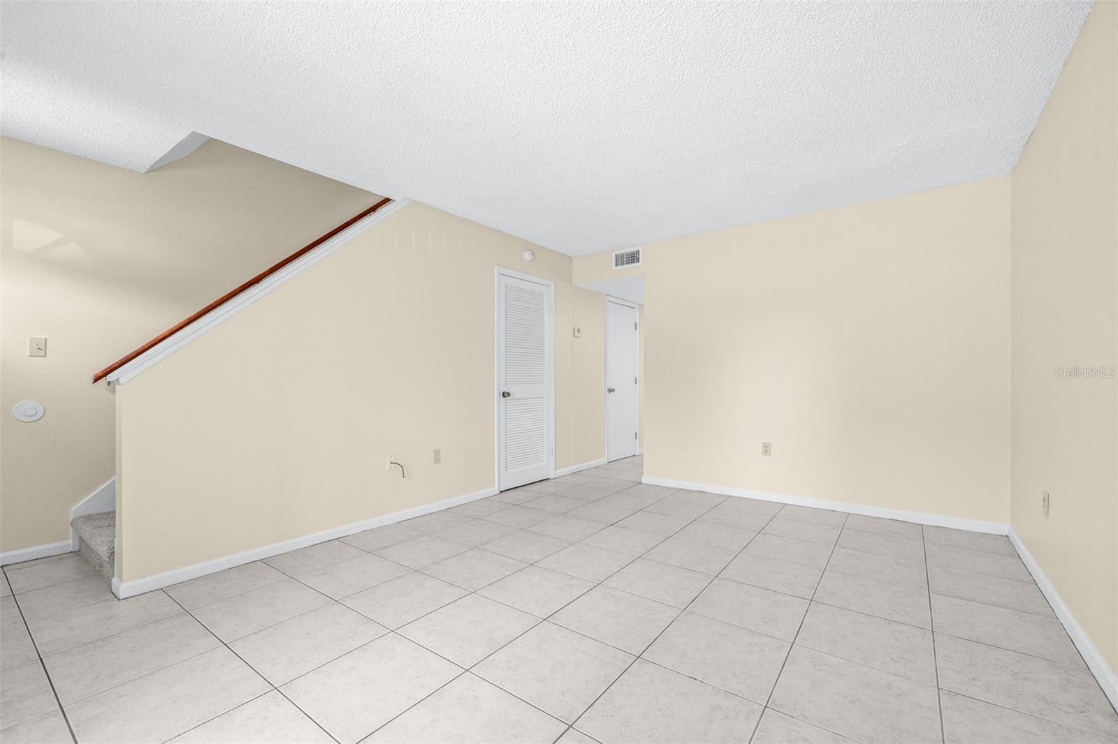 COUNTRY RIDGE ADD - Residential