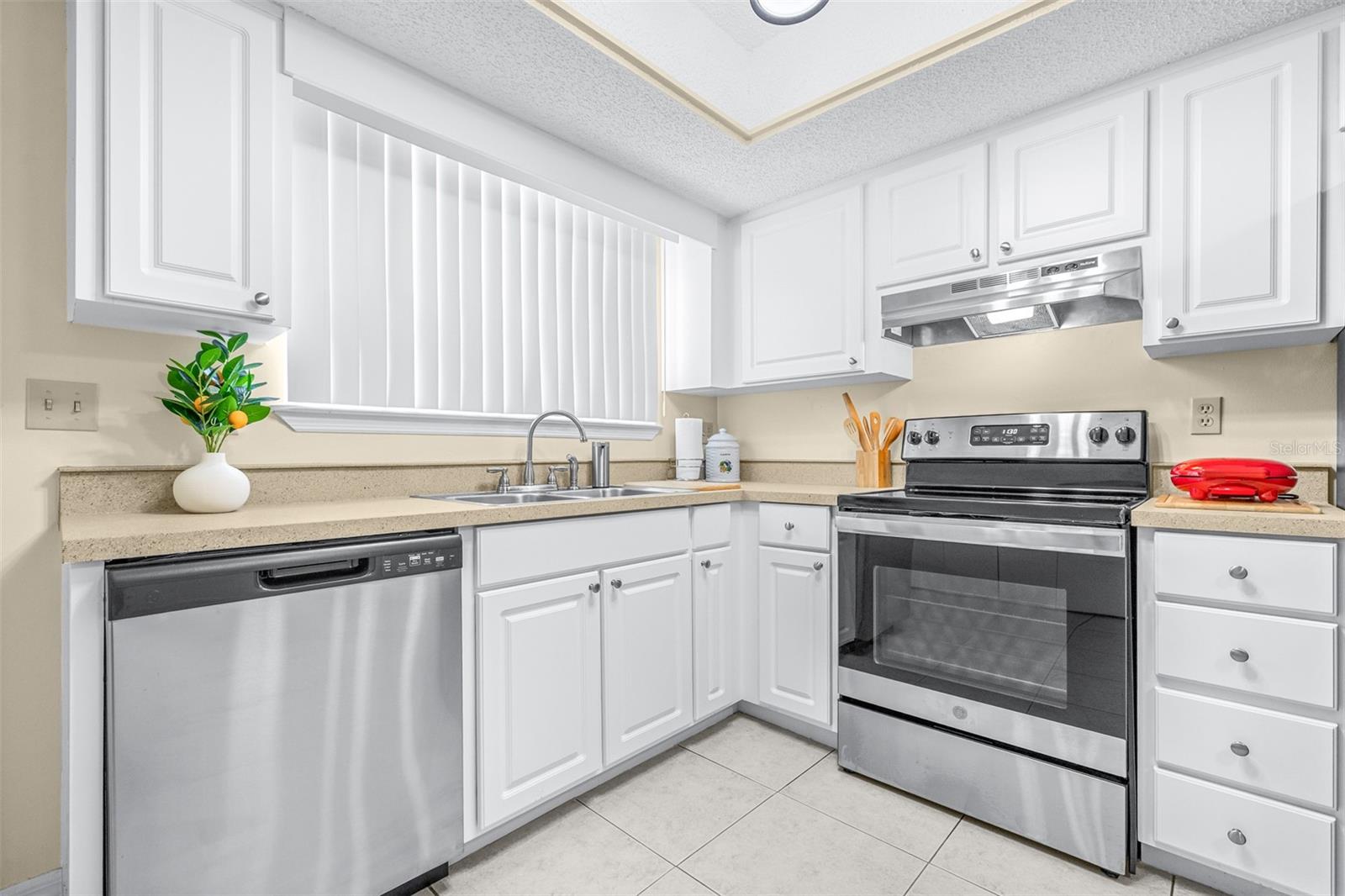 COUNTRY RIDGE ADD - Residential
