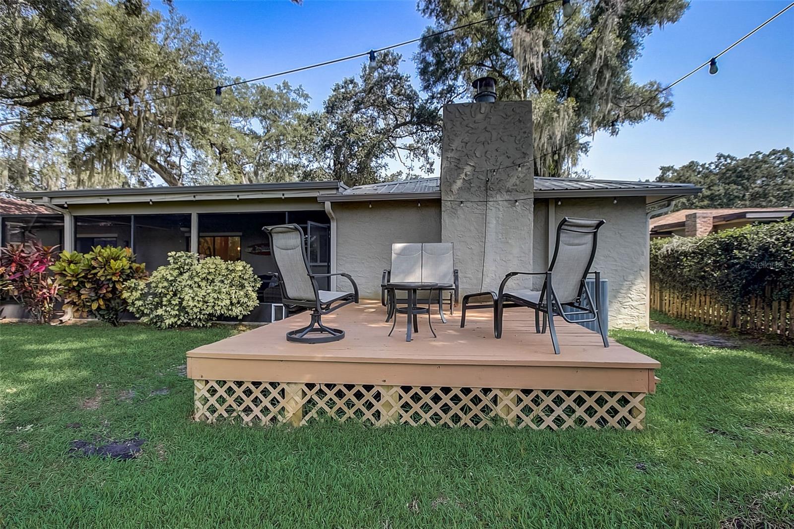 ARLINGTON OAKS SUB - Residential