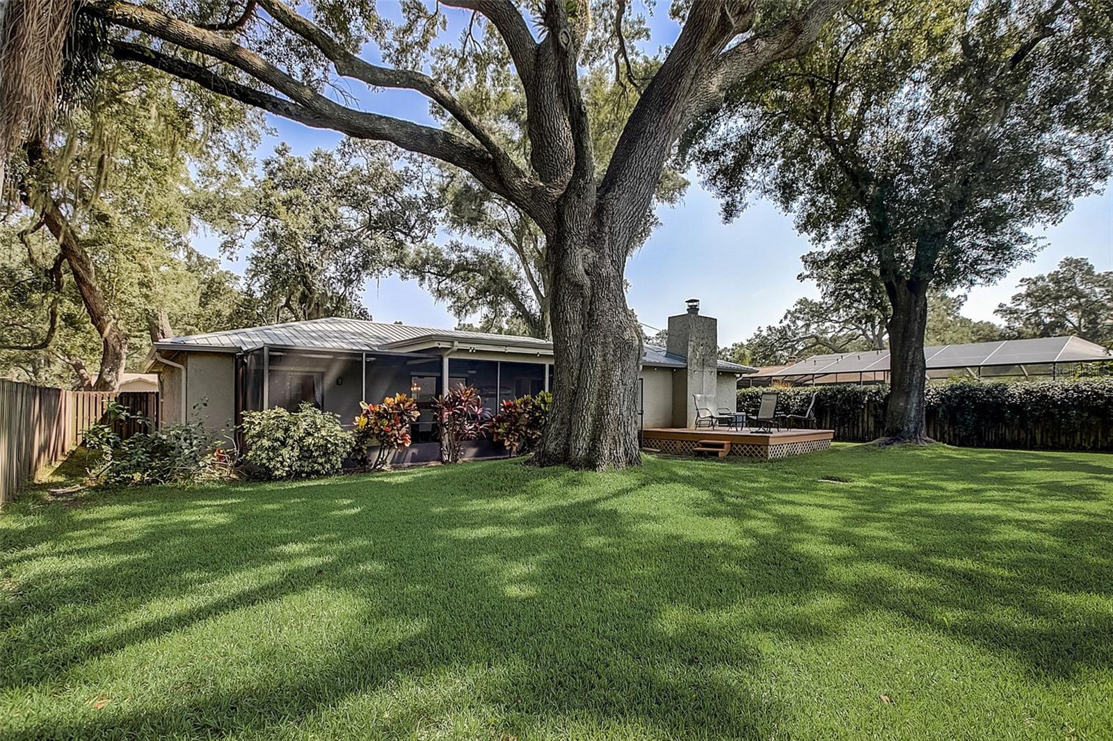 ARLINGTON OAKS SUB - Residential
