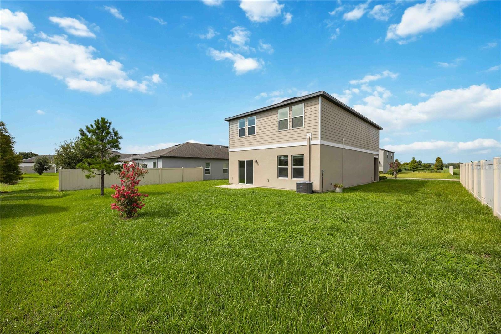 RIVERSTONE PH I - Residential