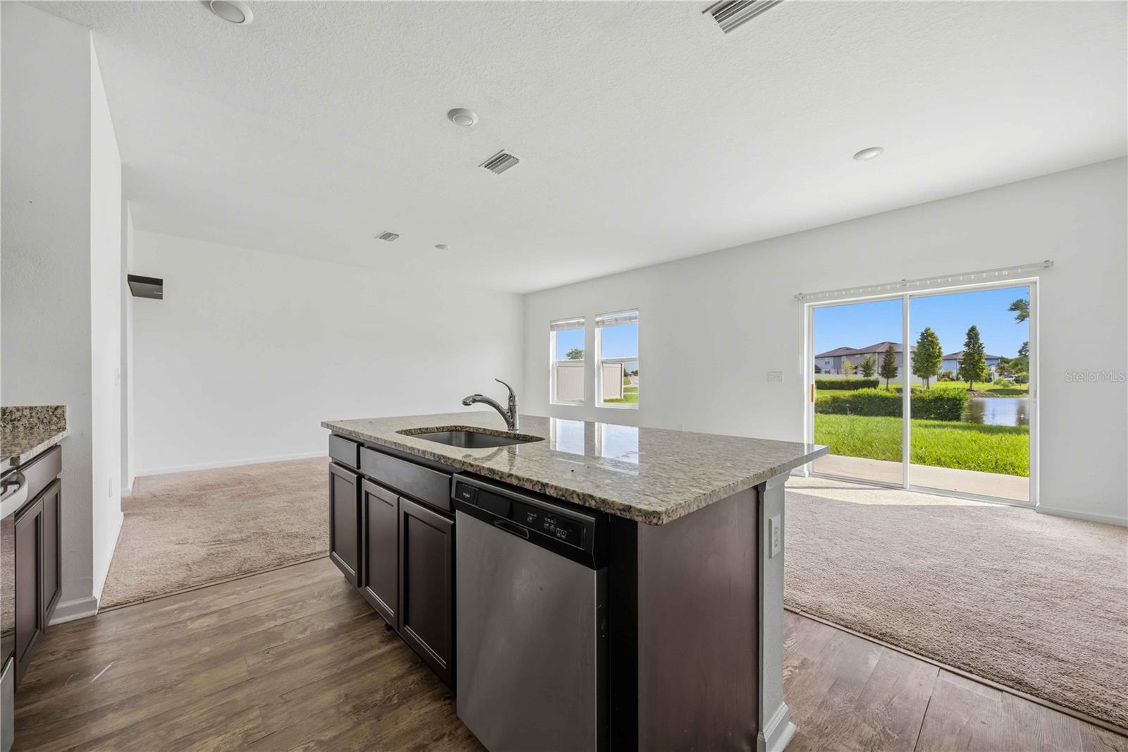 RIVERSTONE PH I - Residential