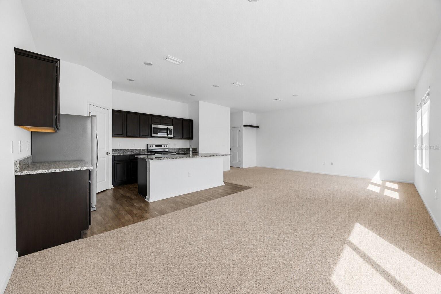 RIVERSTONE PH I - Residential