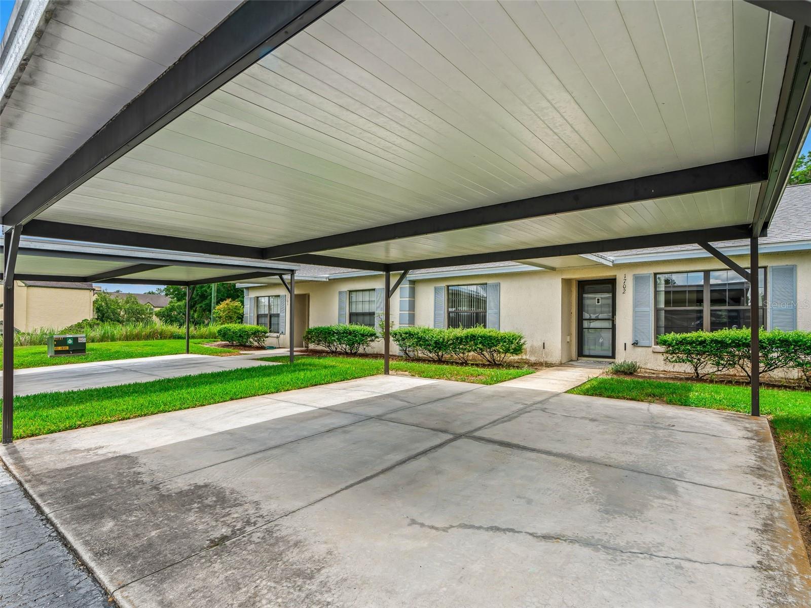 CASA PARK VILLAS - Residential