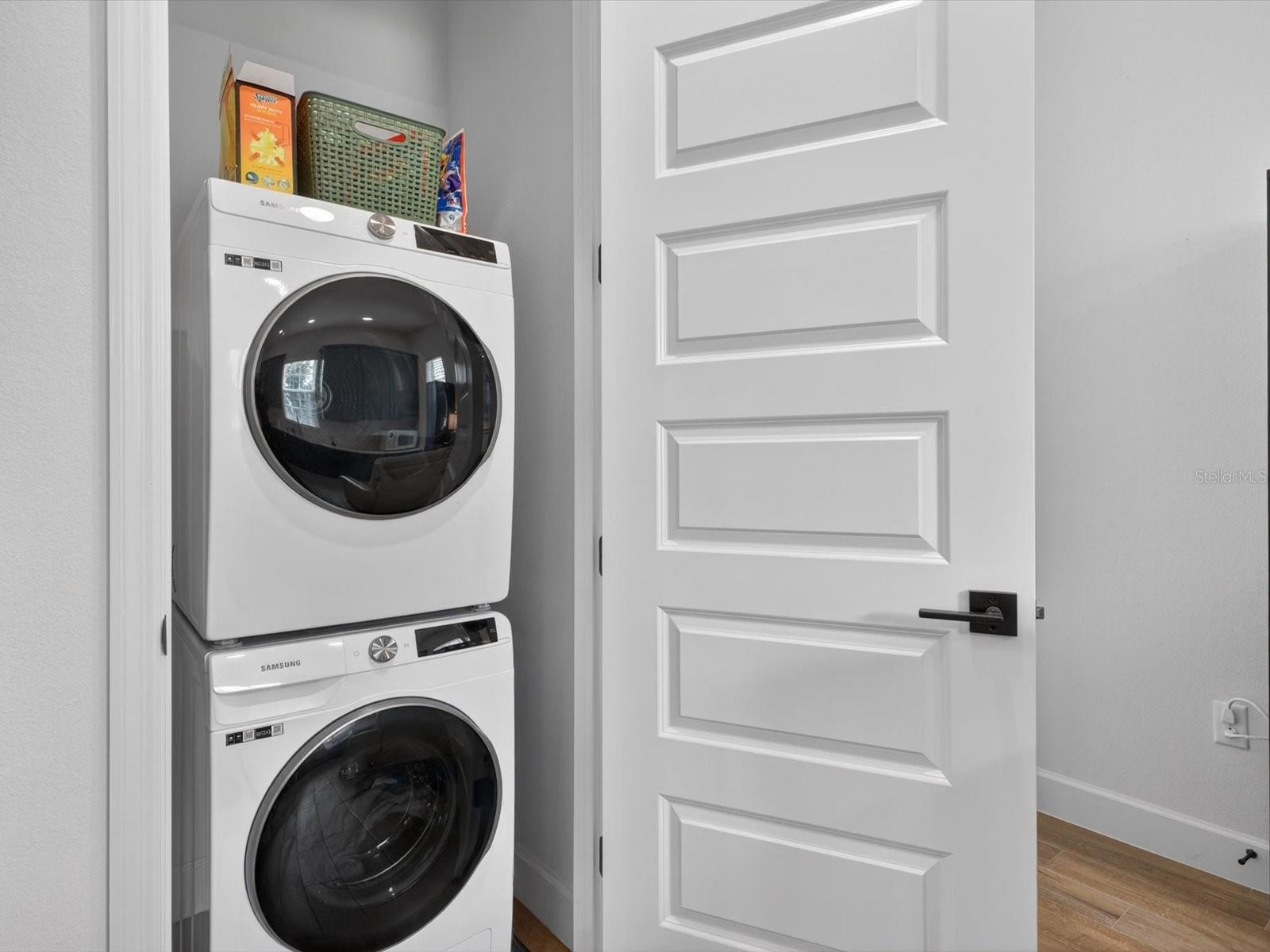 HAMPTON LANDING/PROVIDENCE - Residential
