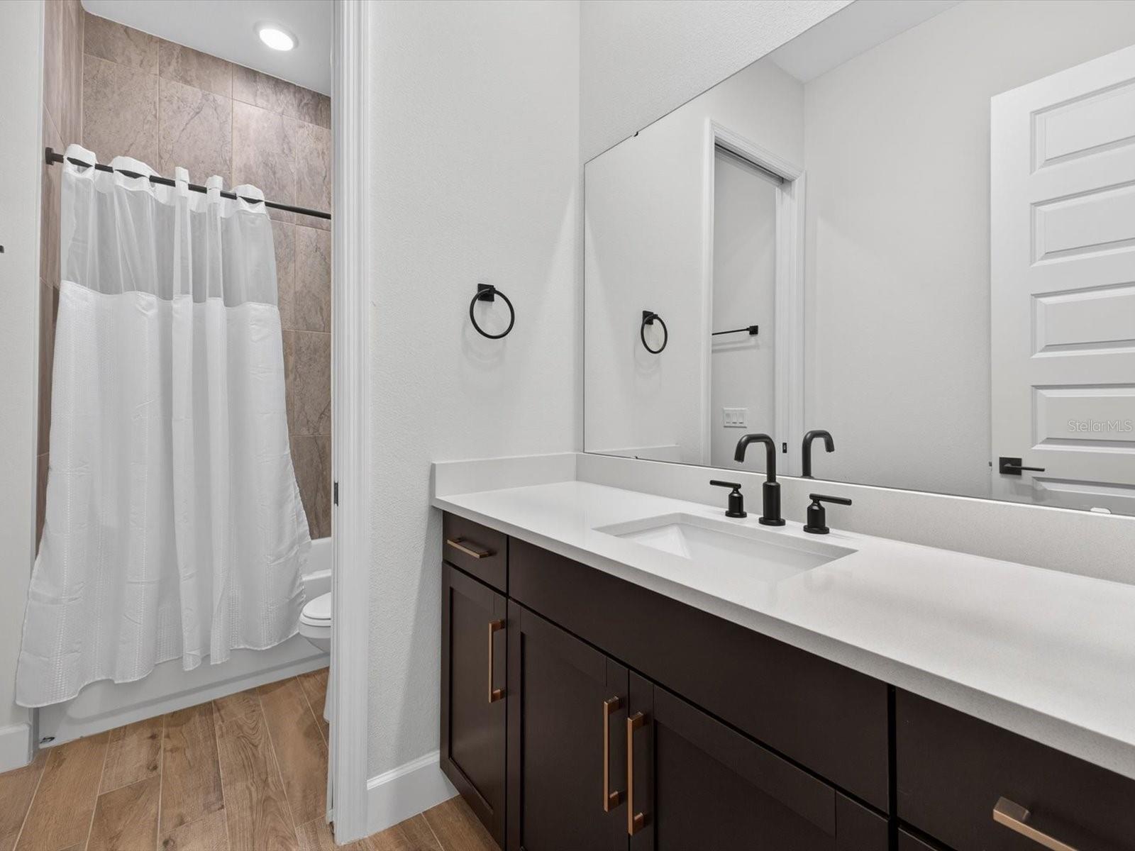 HAMPTON LANDING/PROVIDENCE - Residential