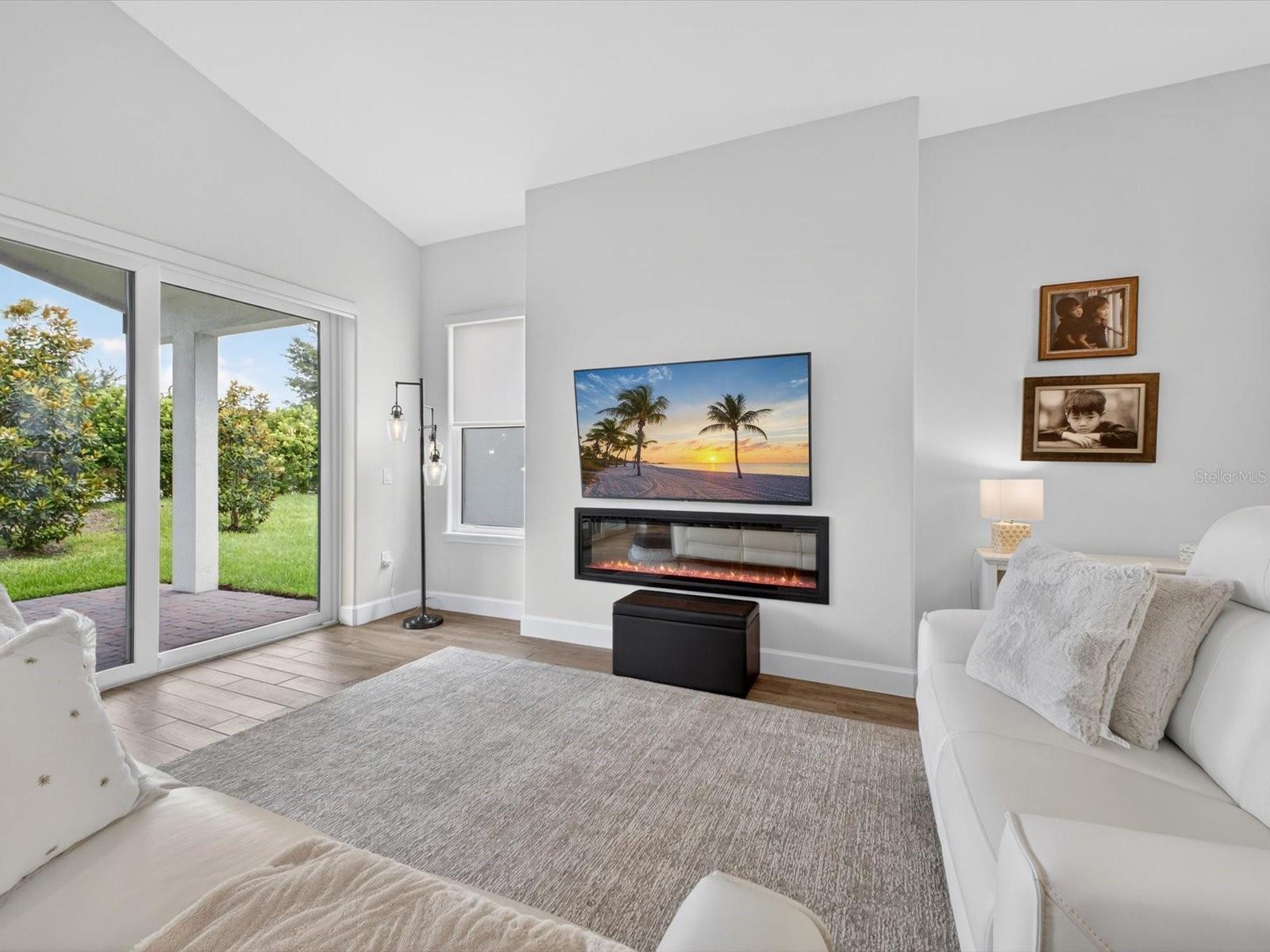 HAMPTON LANDING/PROVIDENCE - Residential