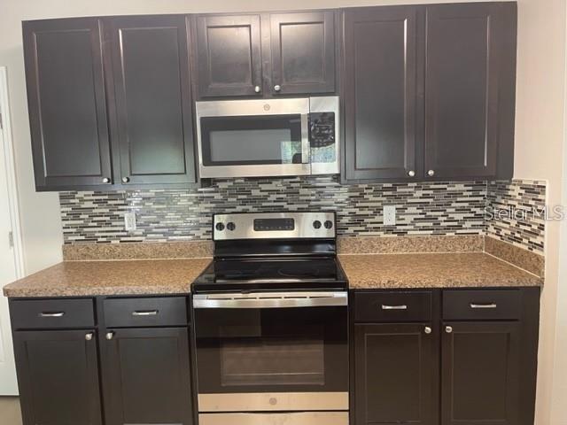 WALDEN WOODS SINGLE FAMILY - Residential Lease