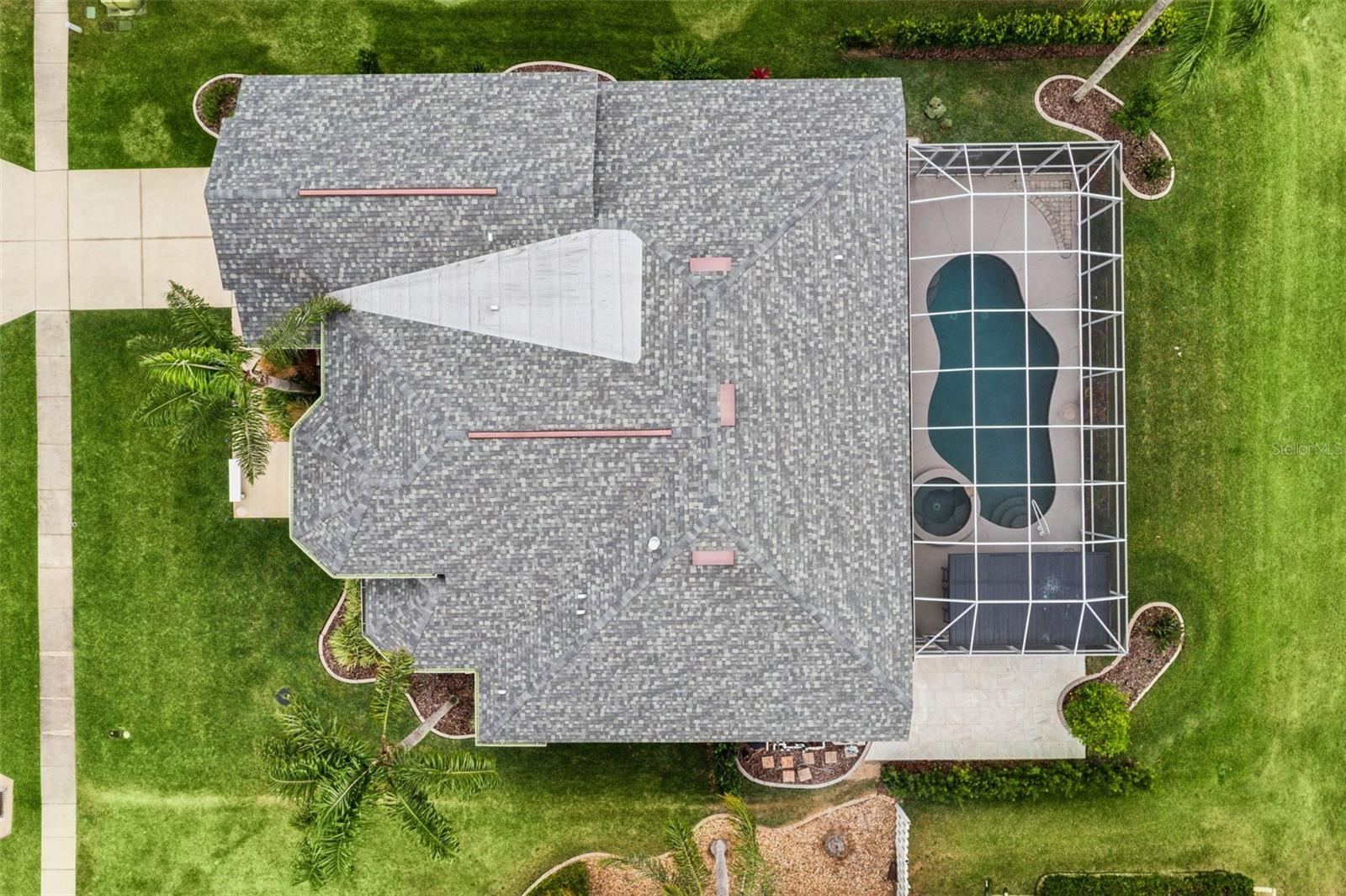 SANCTUARY ON SPRUCE CREEK 03 - Residential