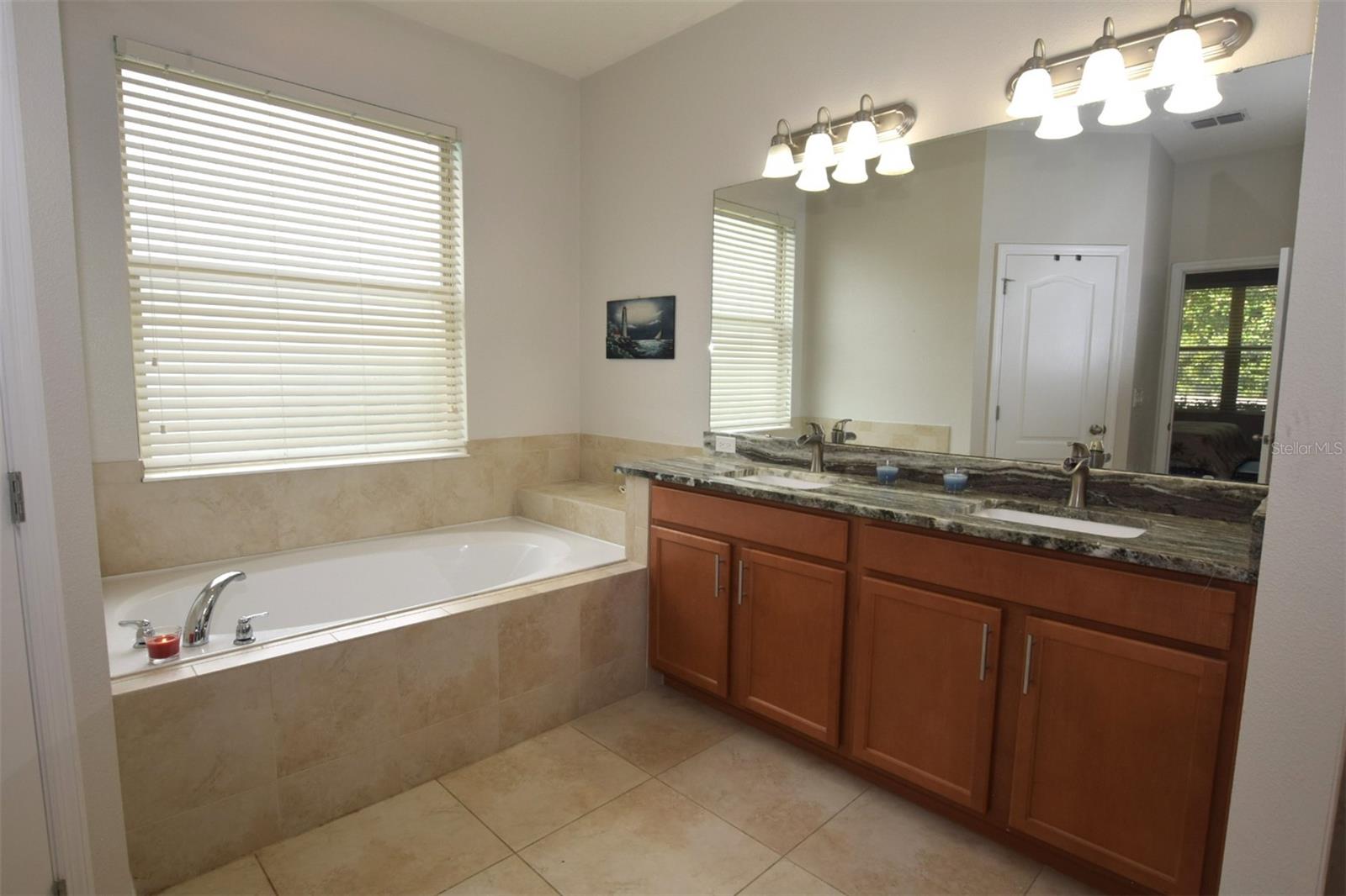 THE CANYONS AT HIGHLAND RANCH PH 1, - Residential