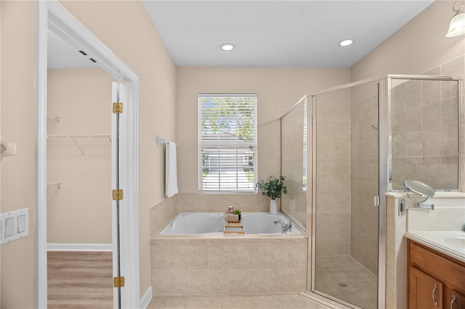 AVALON PARK VILLAGE 06 - Residential