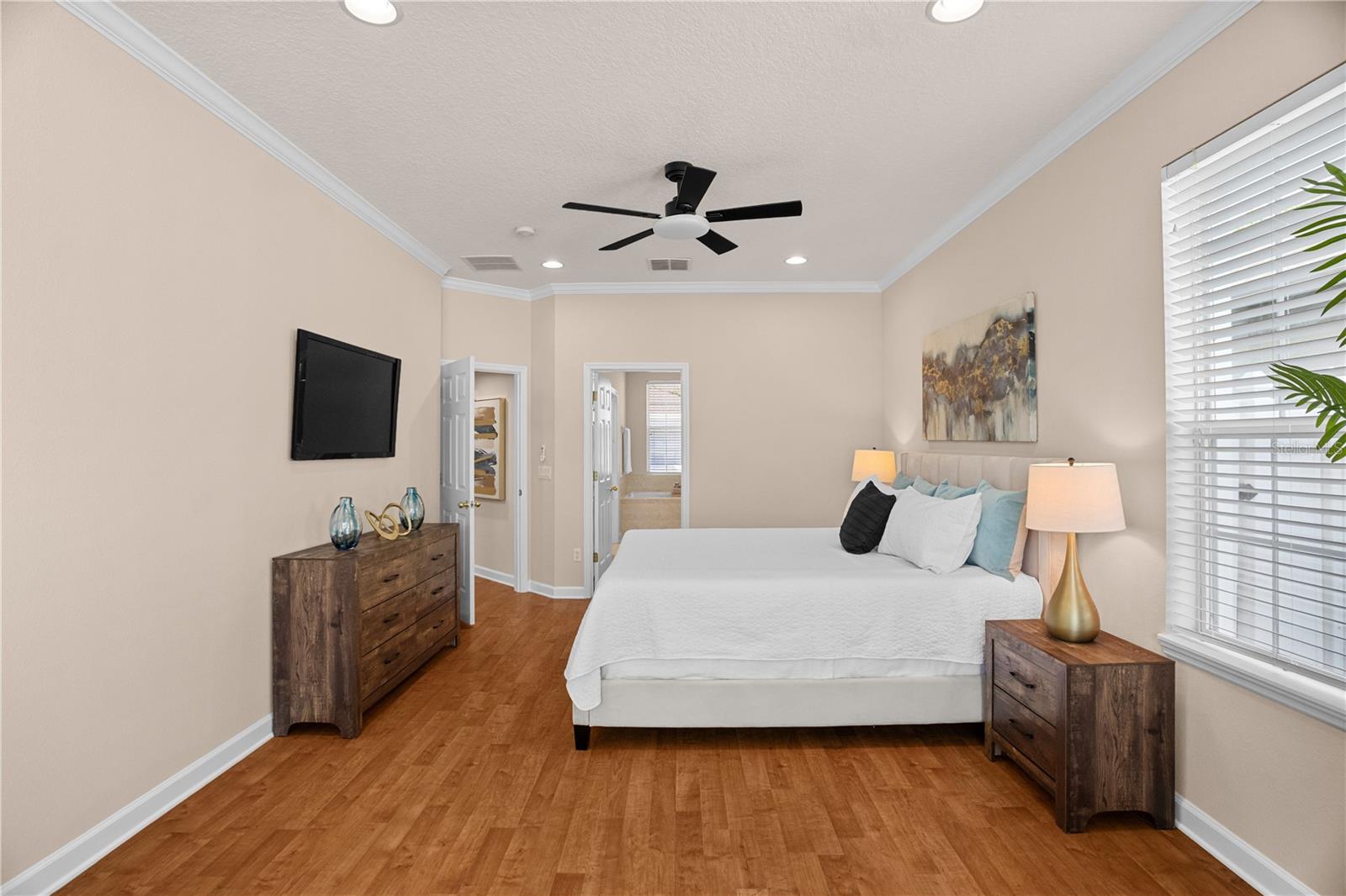 AVALON PARK VILLAGE 06 - Residential