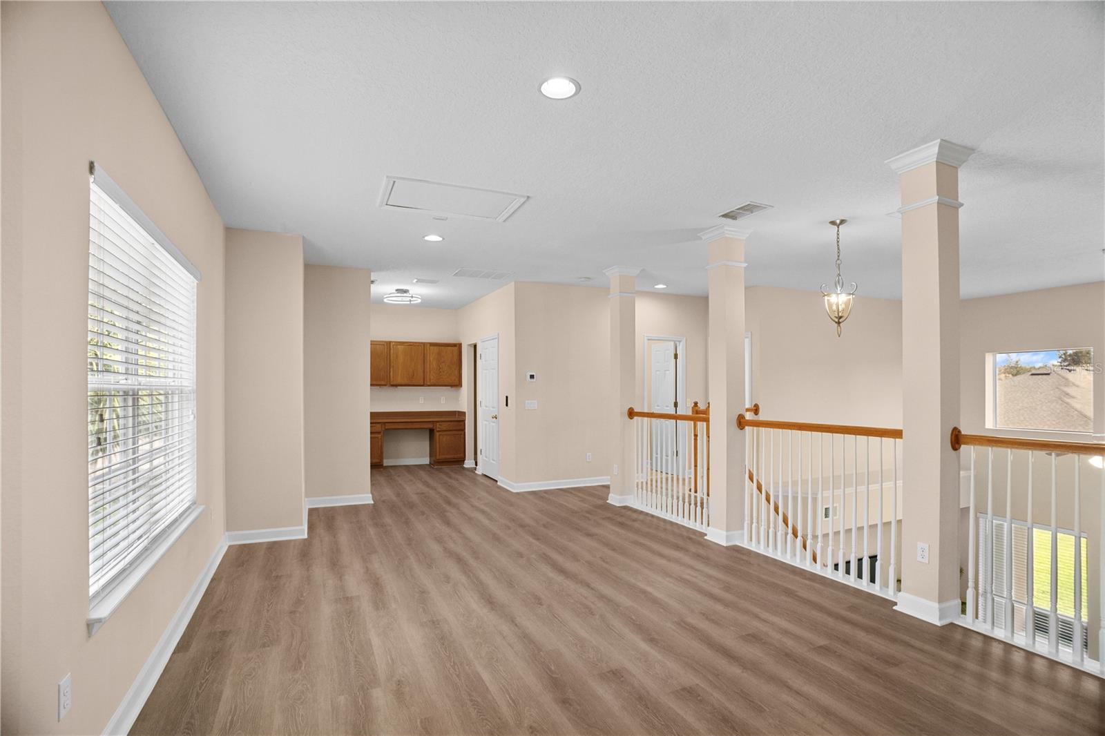 AVALON PARK VILLAGE 06 - Residential
