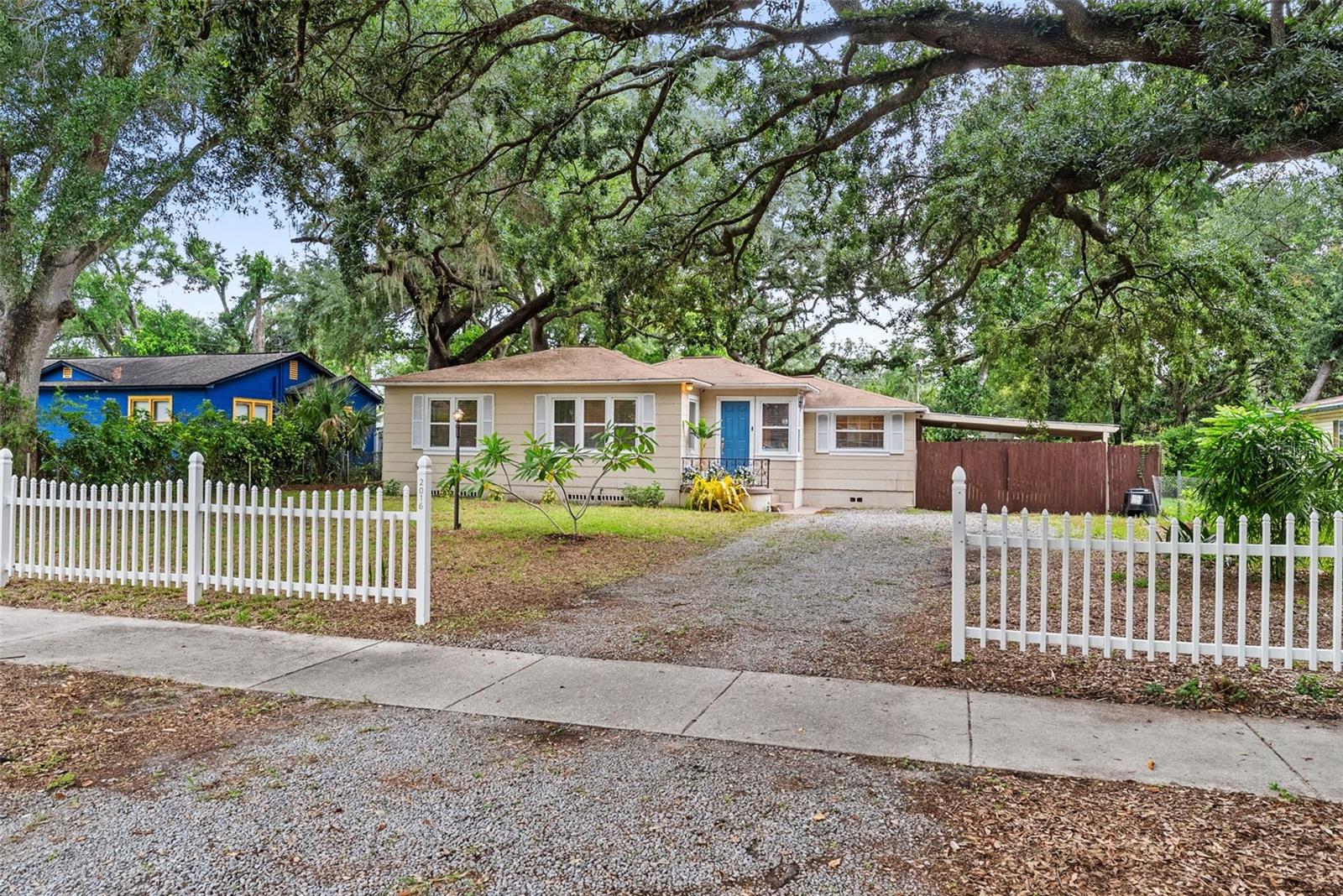 WINIFRED PARK - Residential