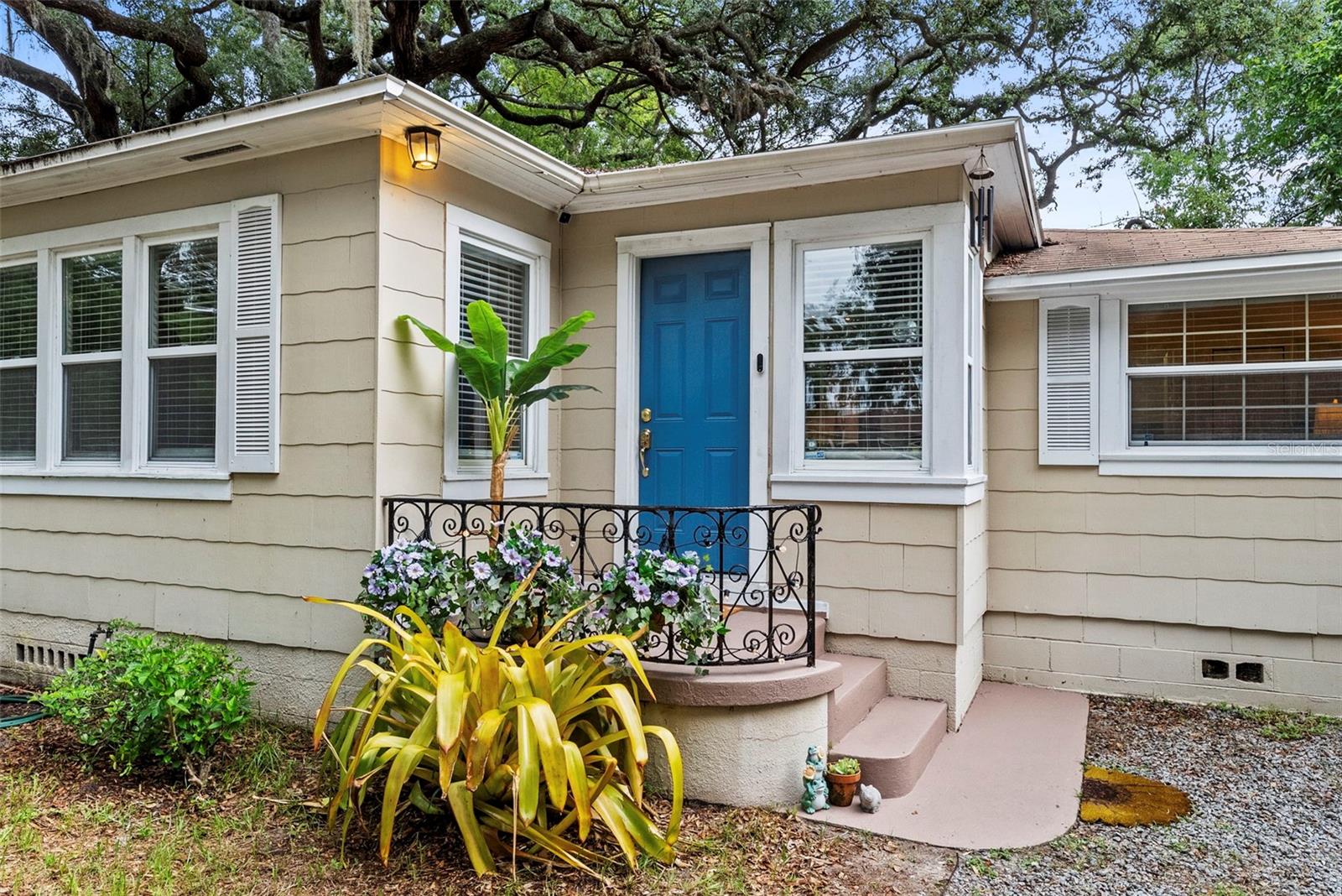 WINIFRED PARK - Residential