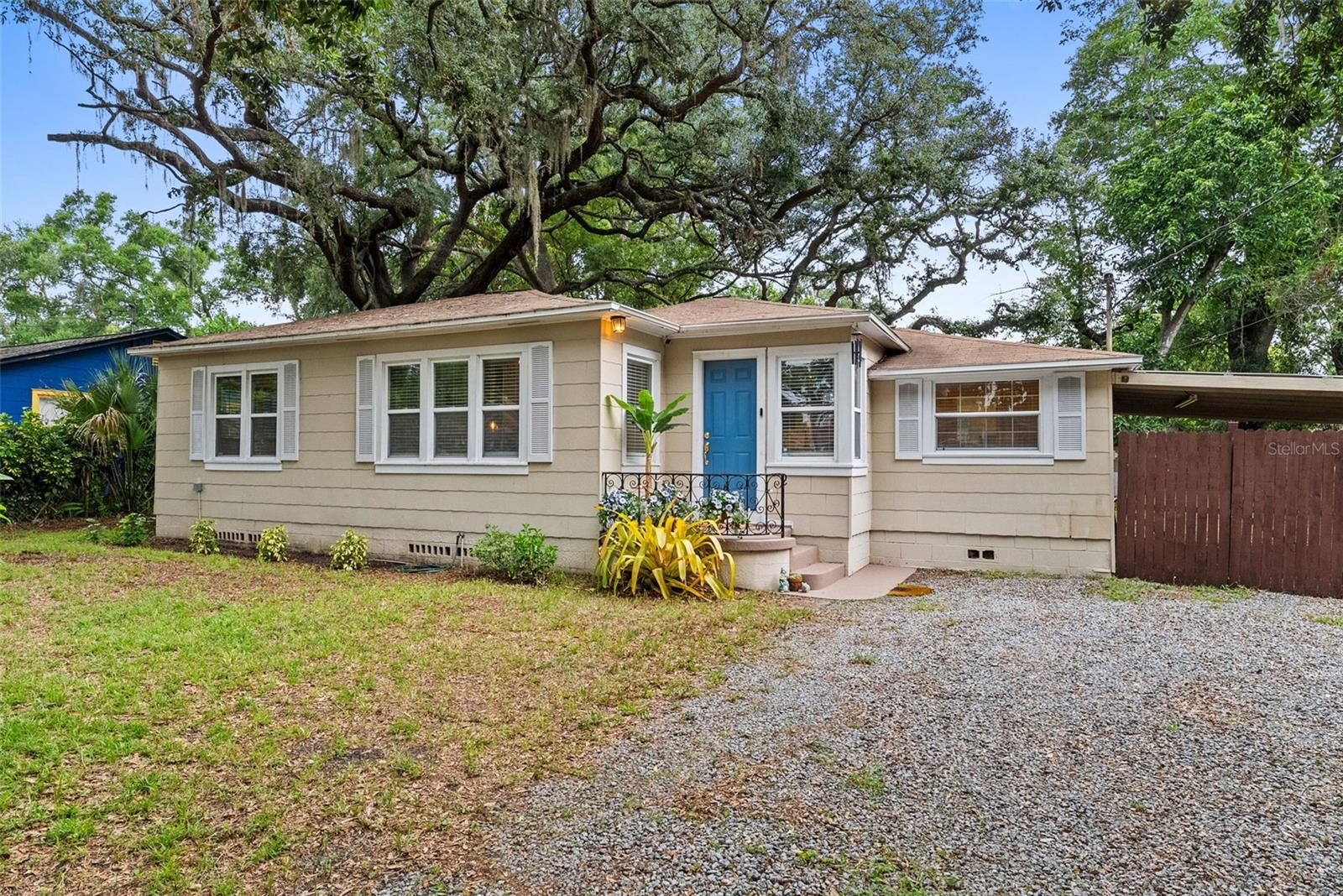 WINIFRED PARK - Residential