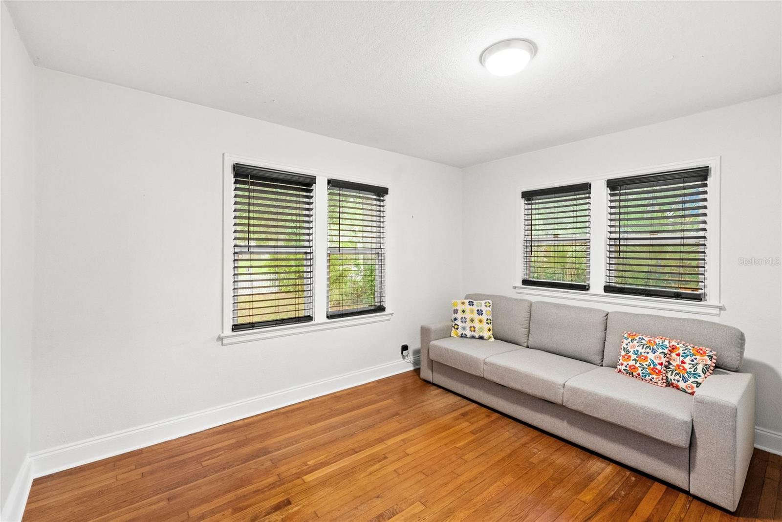 WINIFRED PARK - Residential