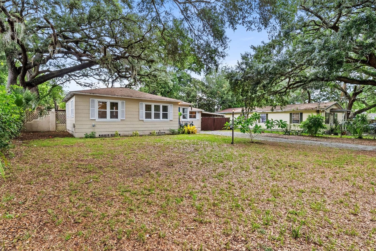 WINIFRED PARK - Residential
