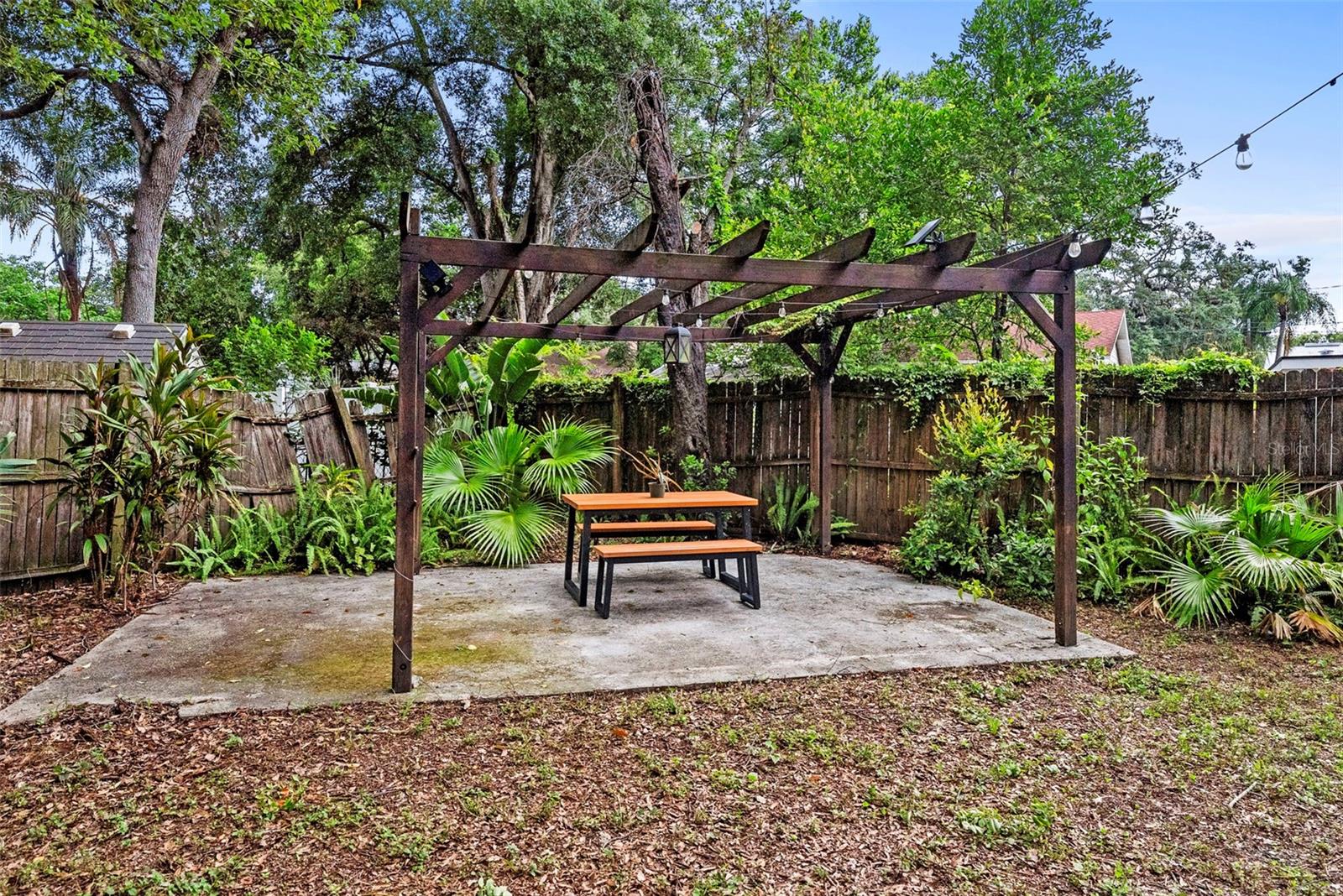 WINIFRED PARK - Residential