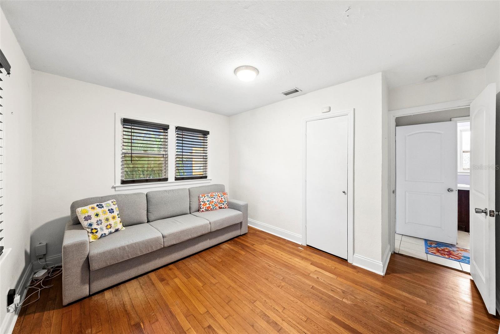 WINIFRED PARK - Residential