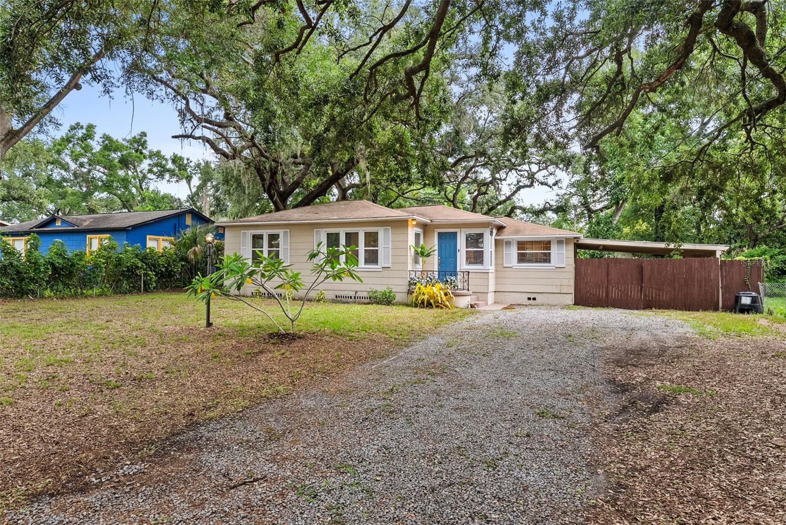 WINIFRED PARK - Residential