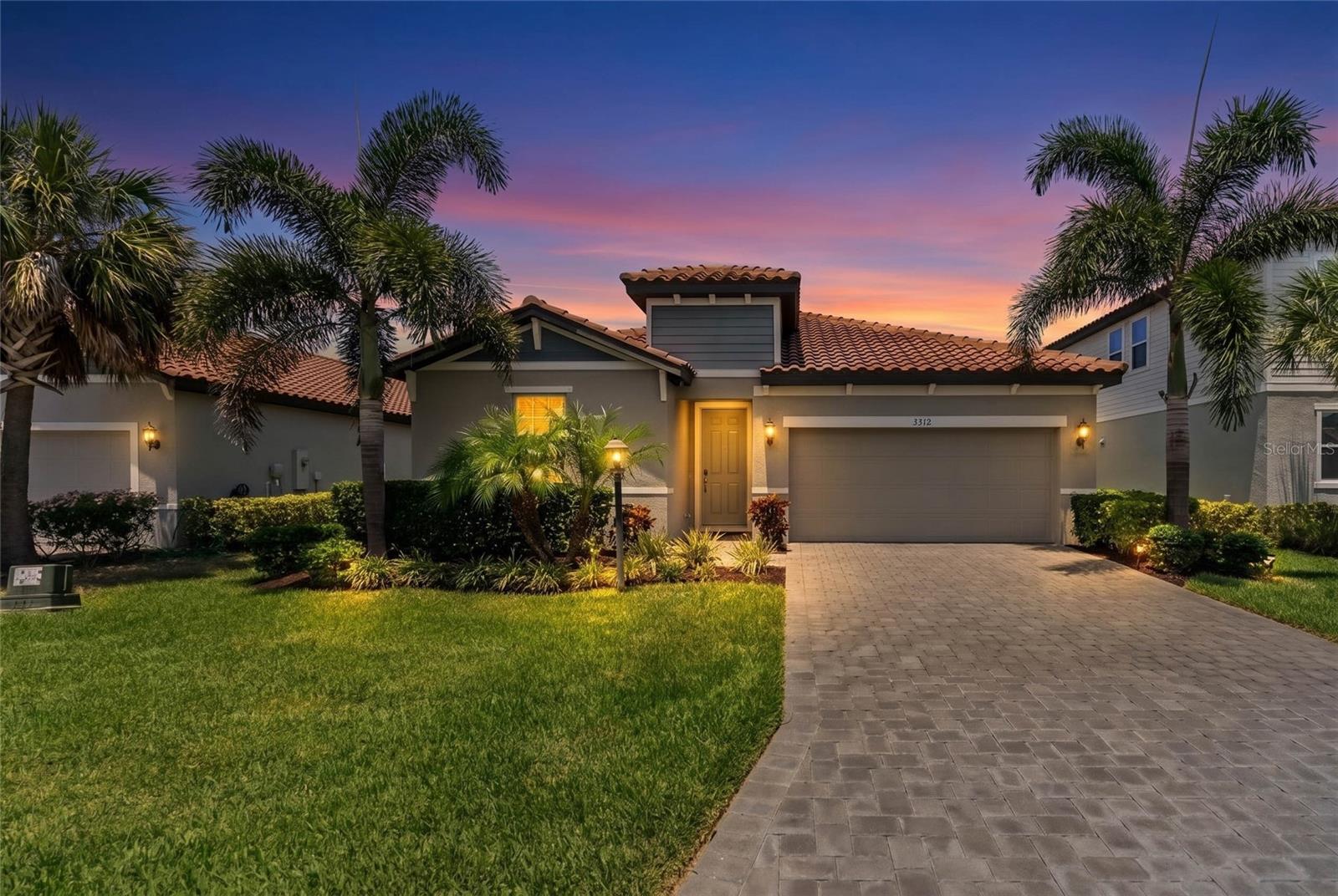 SAVANNA AT LAKEWOOD RANCH PH III 3ABD - Residential