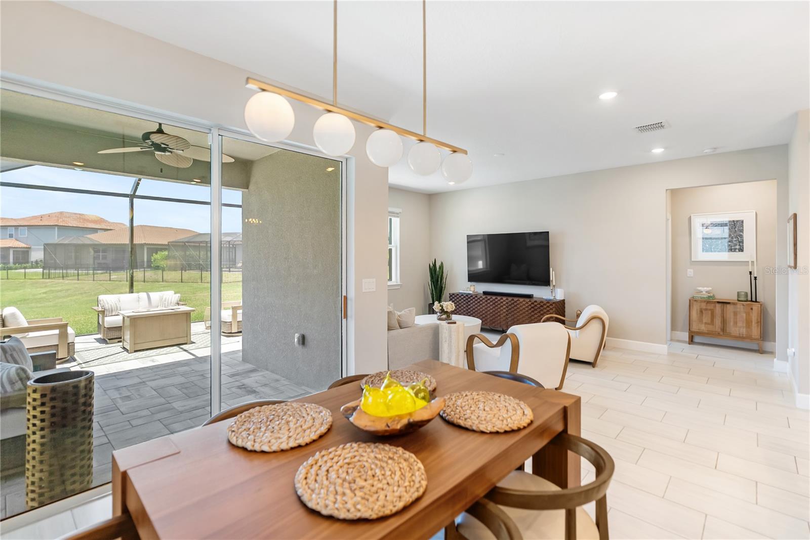 SAVANNA AT LAKEWOOD RANCH PH III 3ABD - Residential