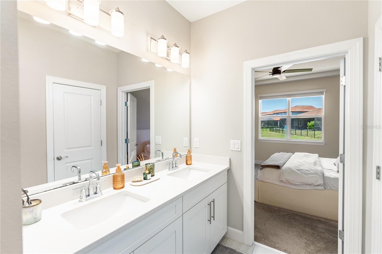 SAVANNA AT LAKEWOOD RANCH PH III 3ABD - Residential