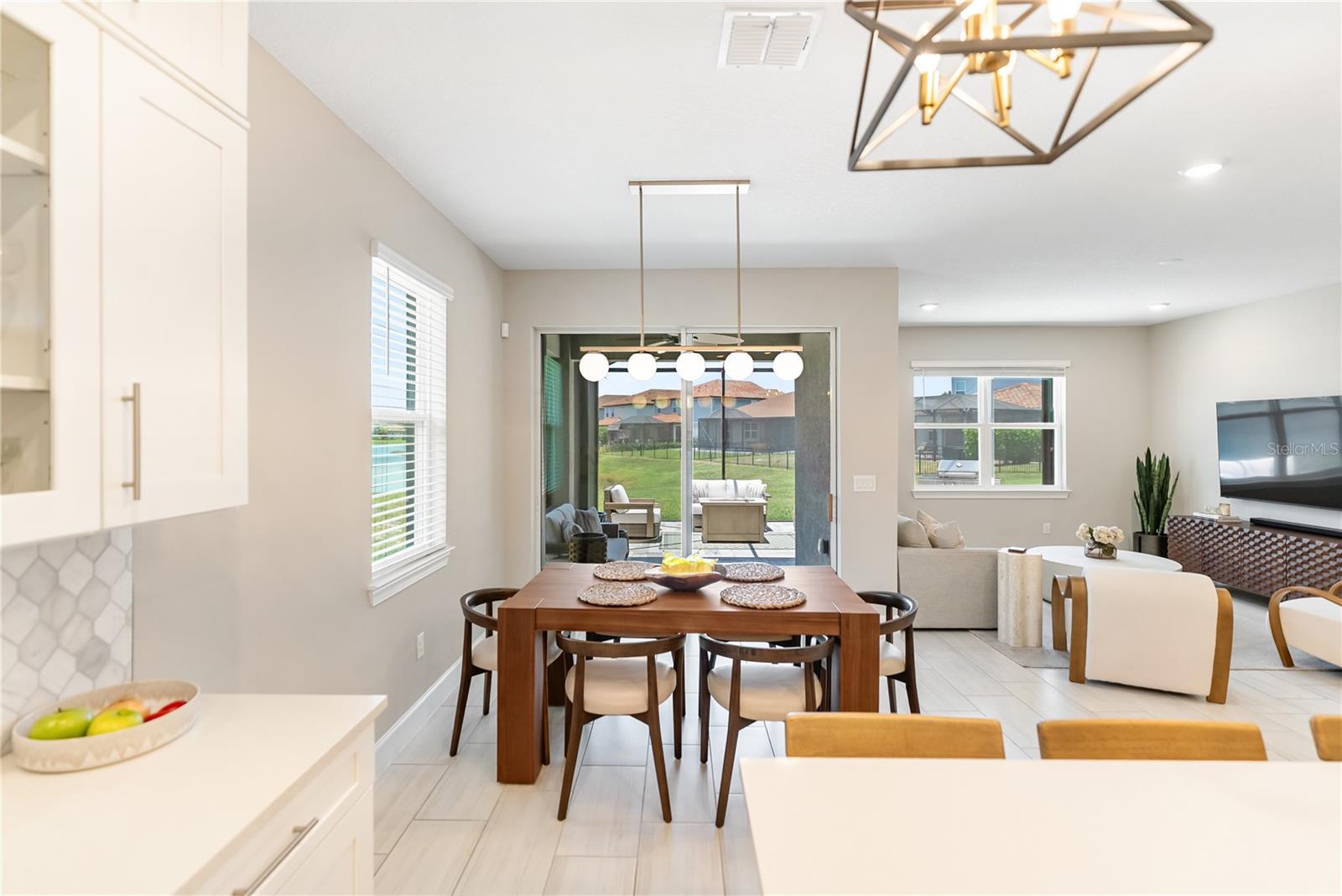 SAVANNA AT LAKEWOOD RANCH PH III 3ABD - Residential