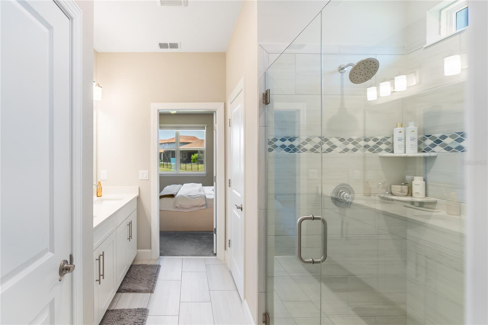 SAVANNA AT LAKEWOOD RANCH PH III 3ABD - Residential