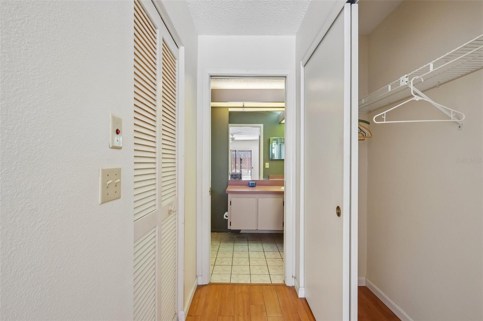 FAIRWAY OAKS - Residential