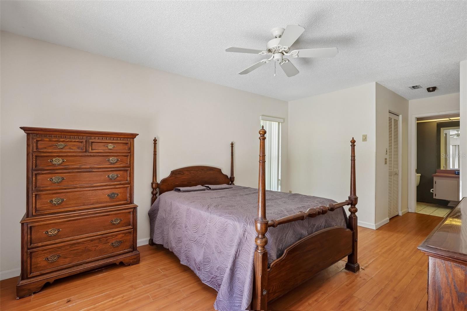 FAIRWAY OAKS - Residential