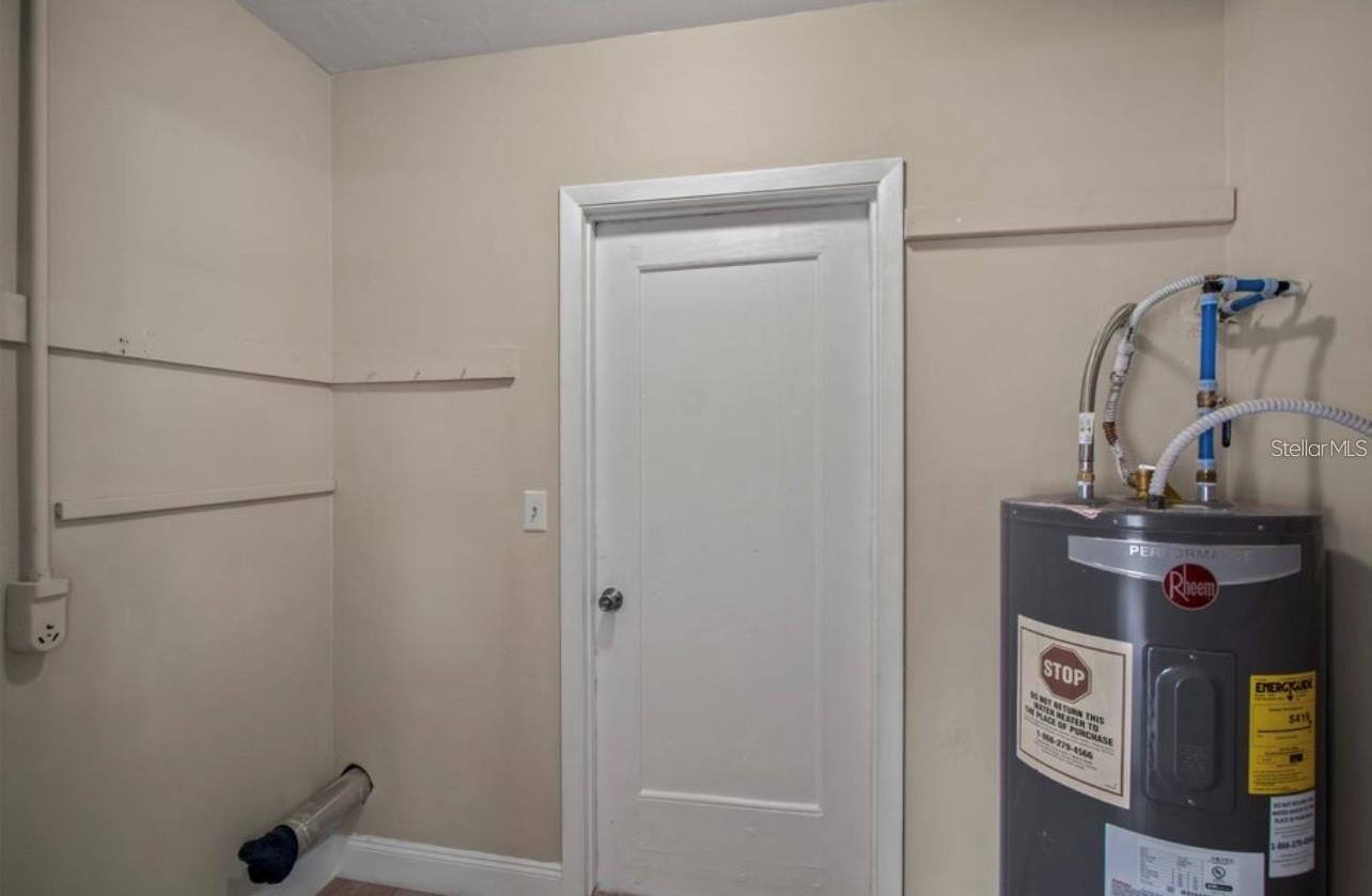 DELTONA LAKES UNIT 74 - Residential